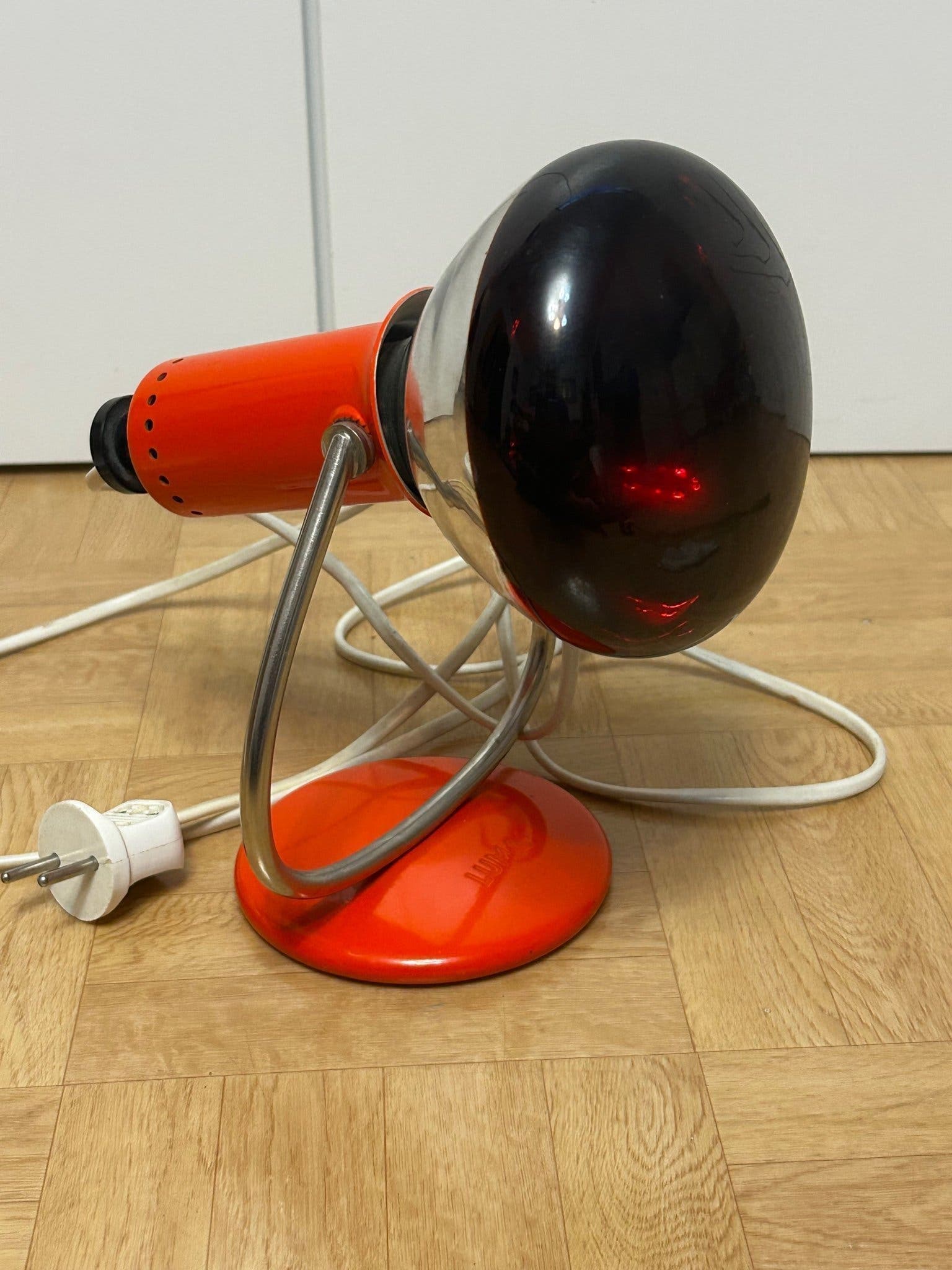 Vintage Luma Värmelampa - modell 55, Retro 6O tal.