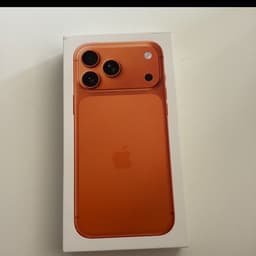 iPhone 17 Pro Max 256gb cosmic orange