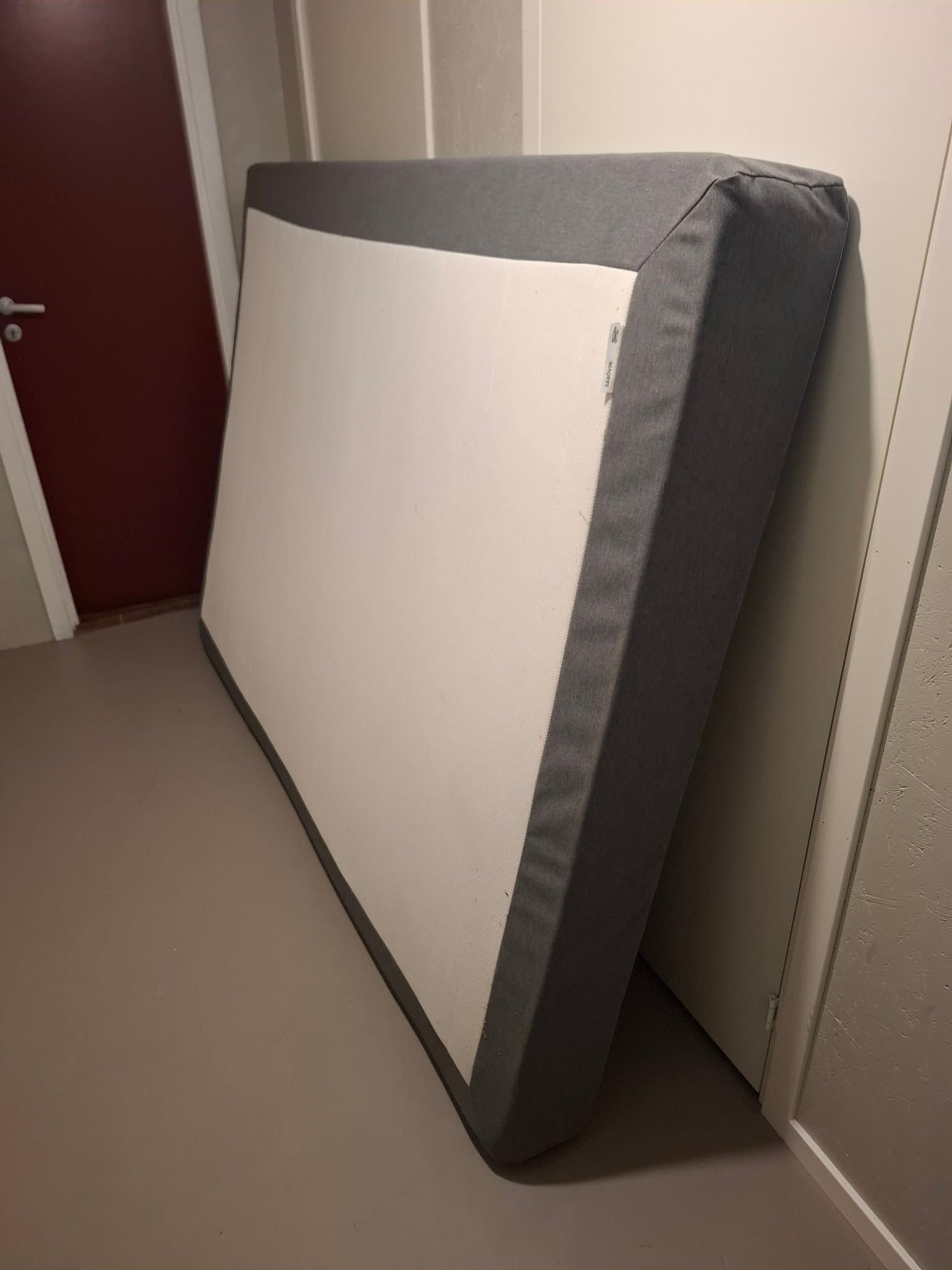 SÄBÖVIK Sängmadrass (Fast) 140×200 IKEA