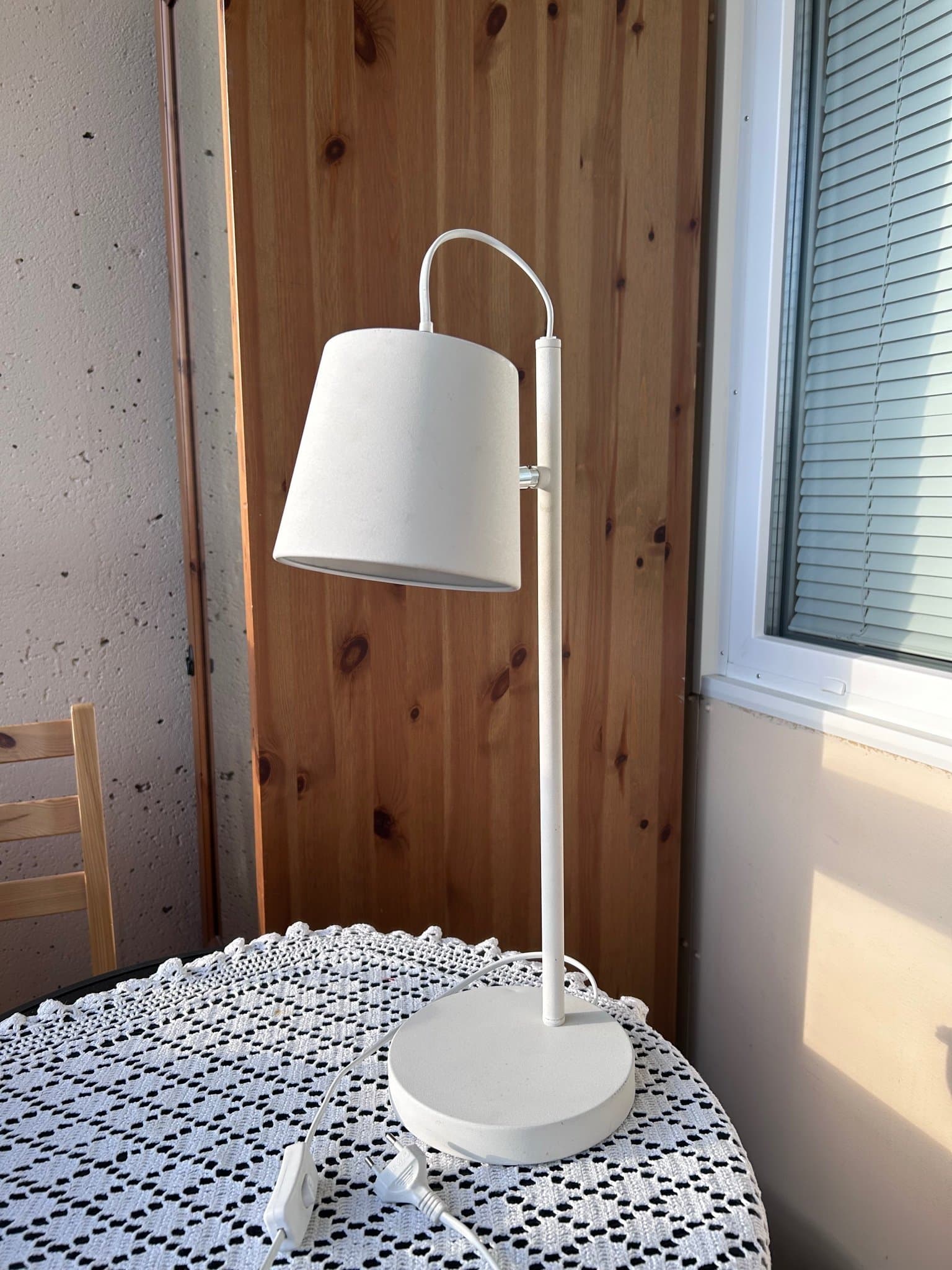 Bordslampa i metall