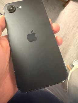 iPhone 16e 128 GB