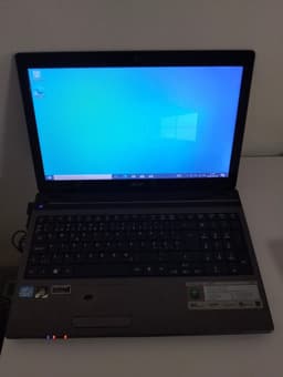 Acer Aspire 5750G Laptop Intel Core i5-2410M 8GB RAM 930GB HDD