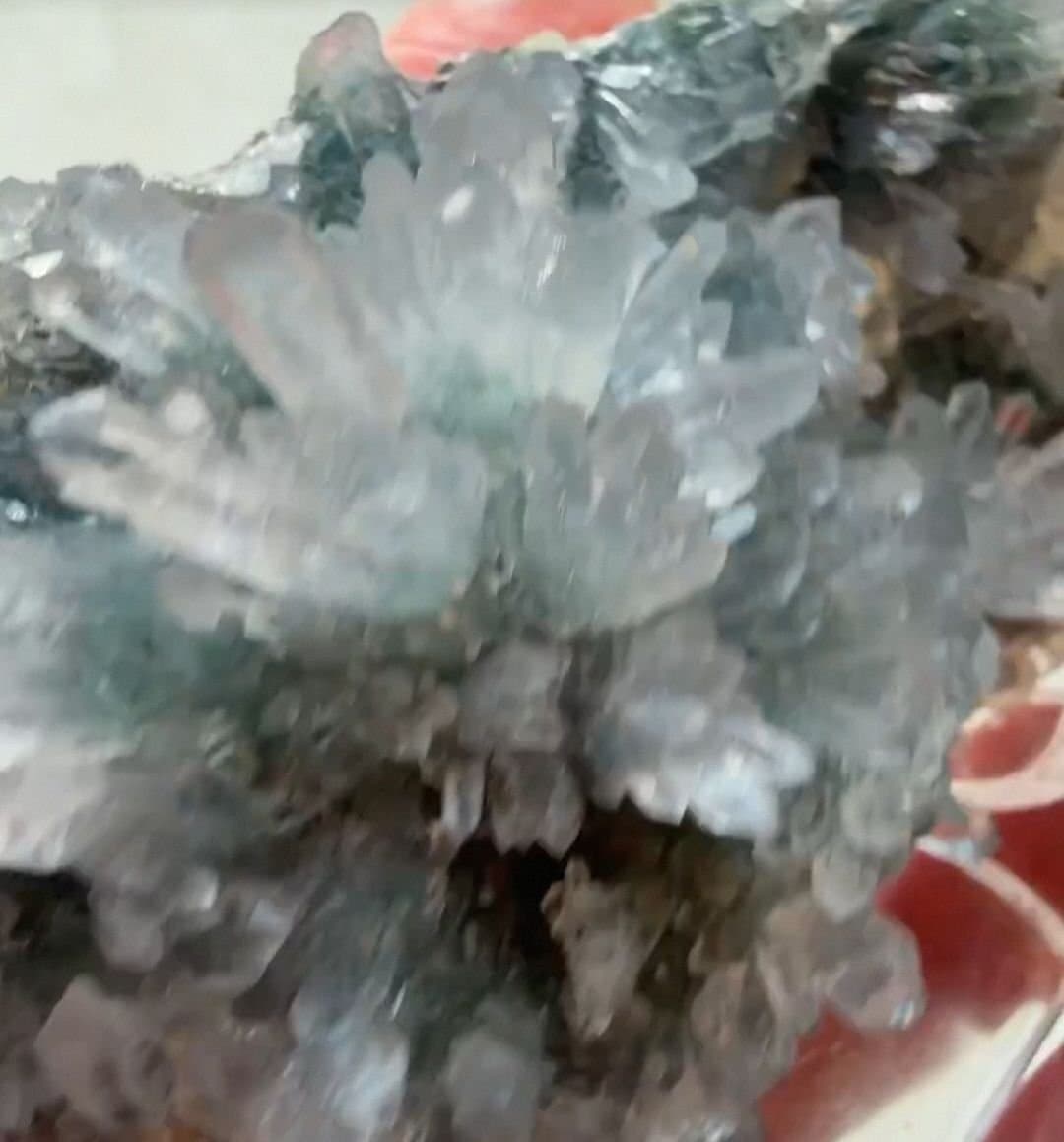 Kristallblommor, kristallkluster,yixiang kristall