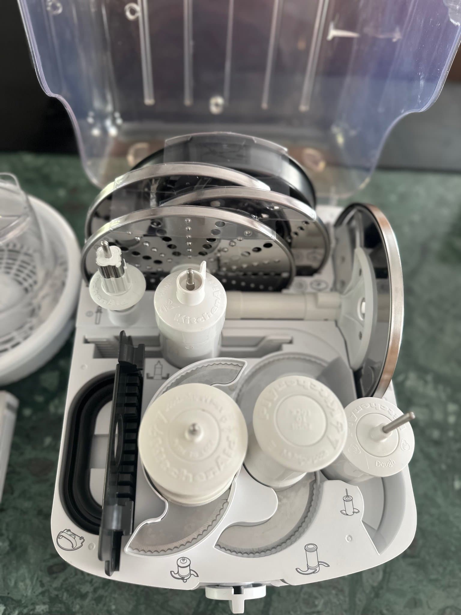 Kitchen aid artisan svart som ny modell 5KFP1644 foodprocessor matberedare