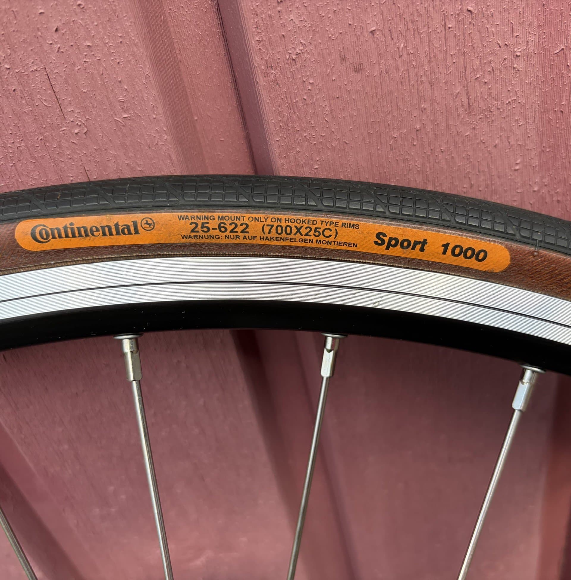 Bak Racerhjul 622 mm (700C) med däck.