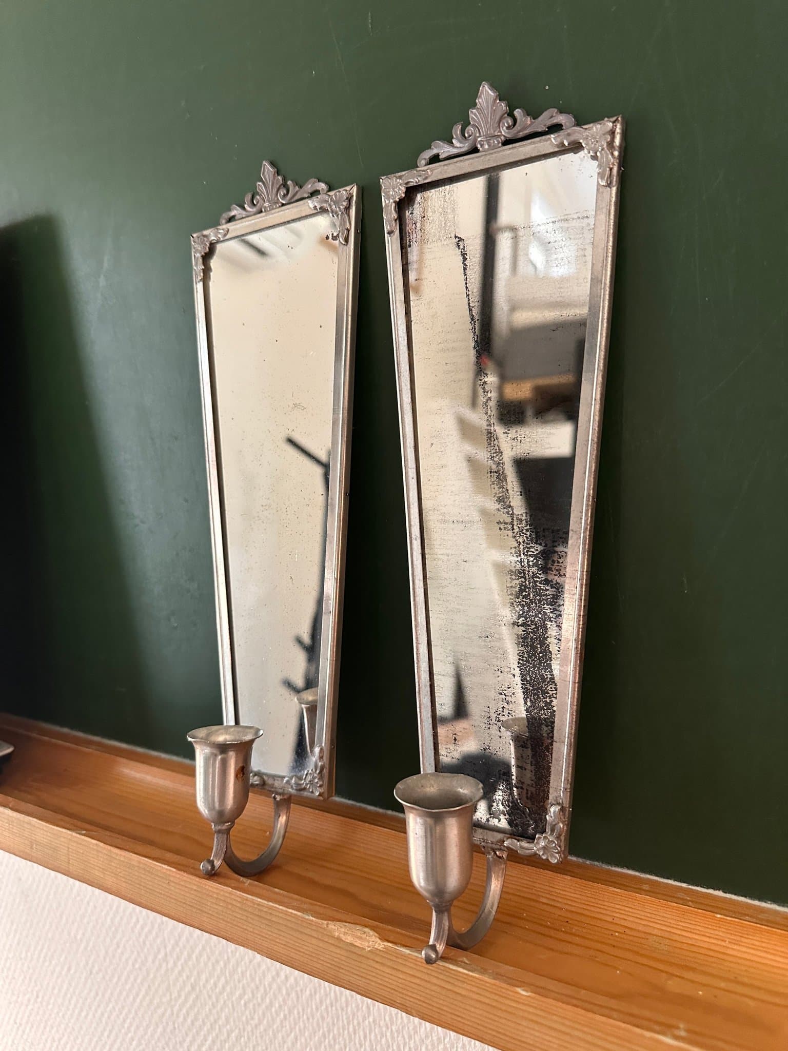 Spegelampetter i par, tenn/glas – 1900-tal