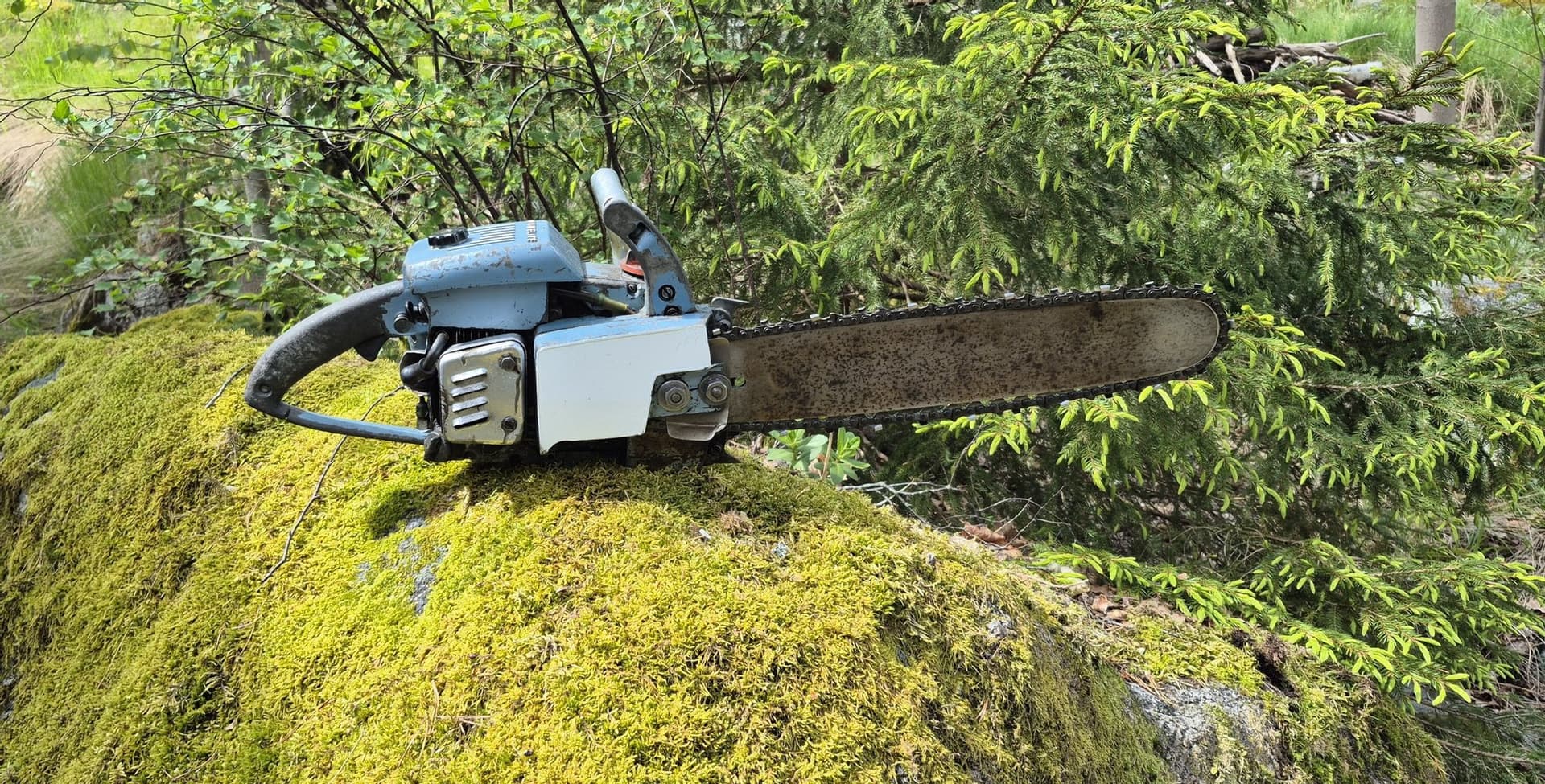 Homelite Super XL-12 Motorsåg