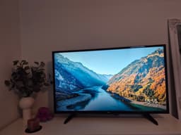 LG 43 tum Smart TV