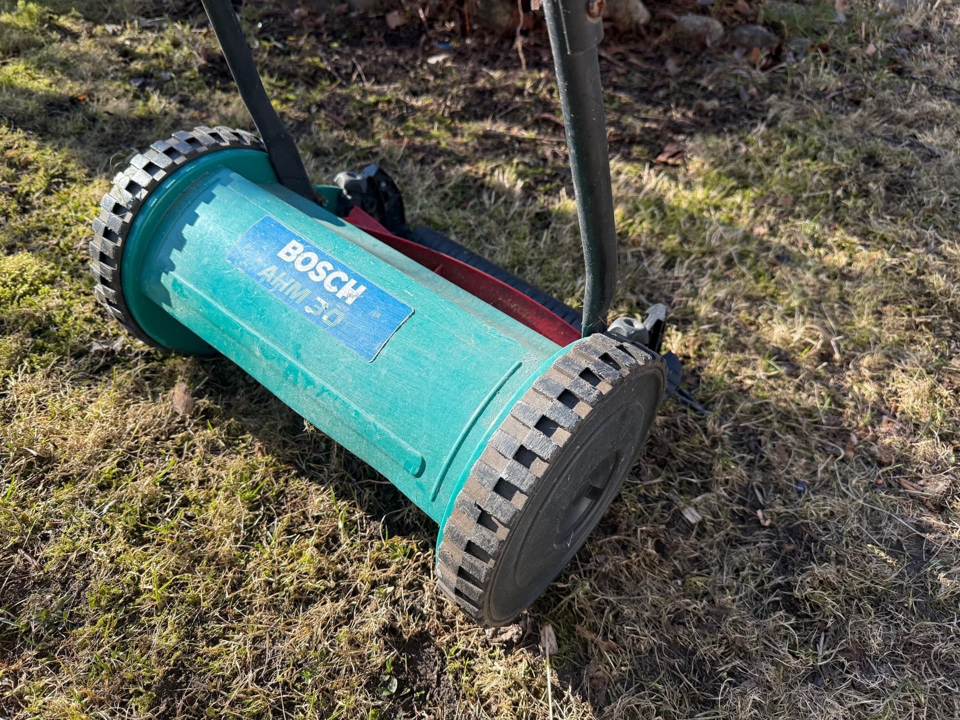 Bosch AHM 30 Handgräsklippare