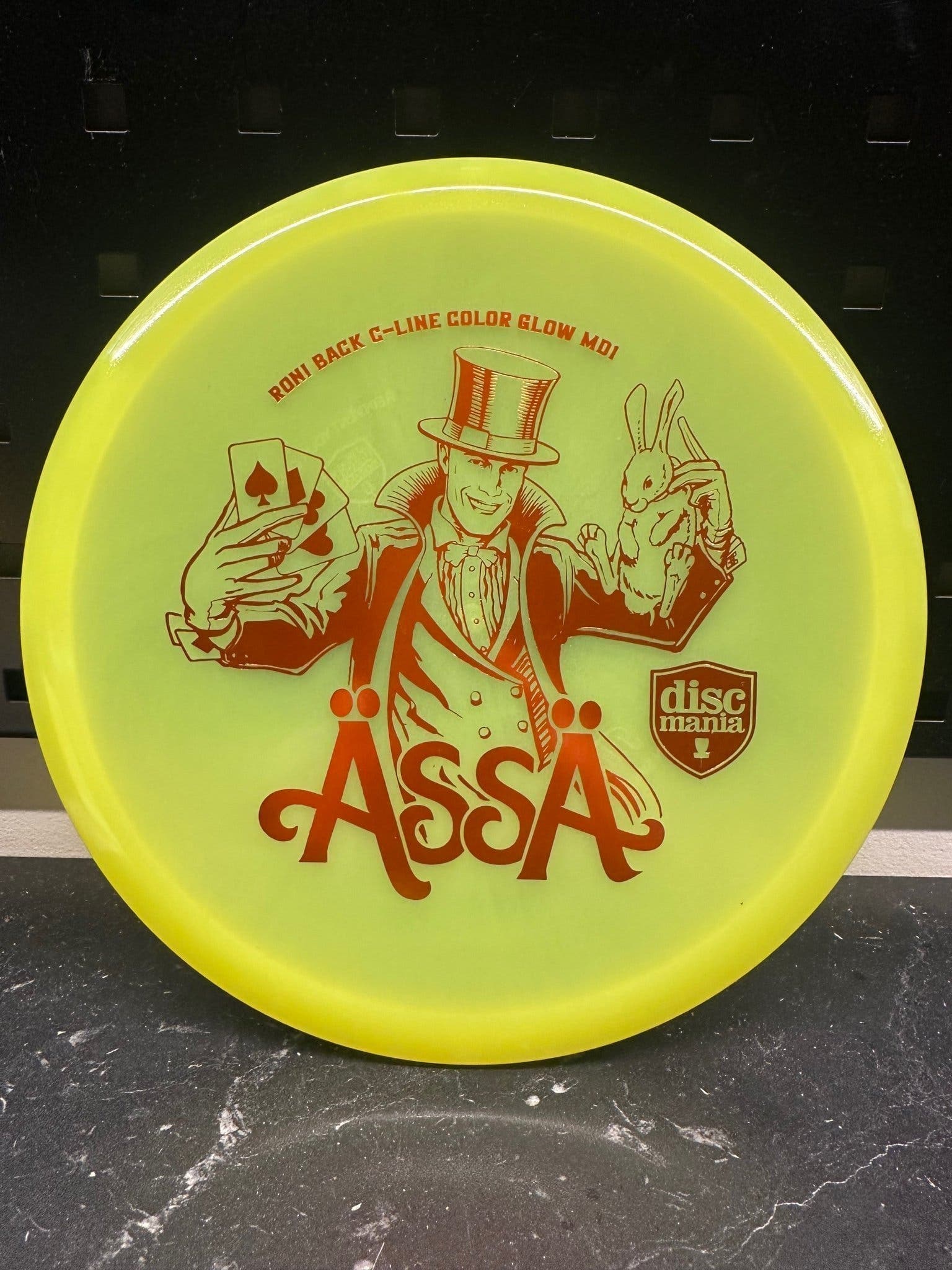 Discmania Roni Back C-Line Color Glow MD1 "Ässä" Discgolf Midrange