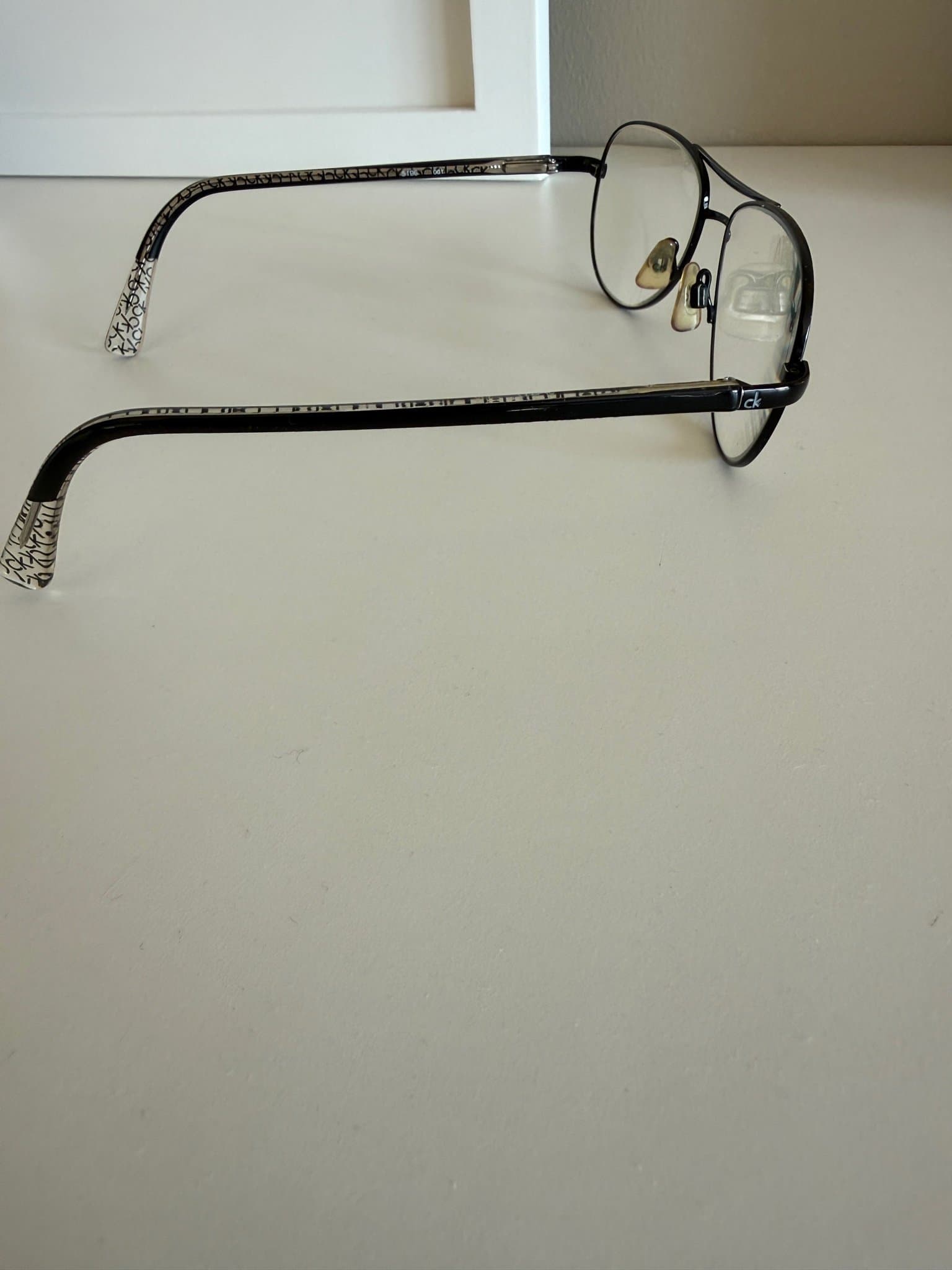 Calvin Klein glasögon