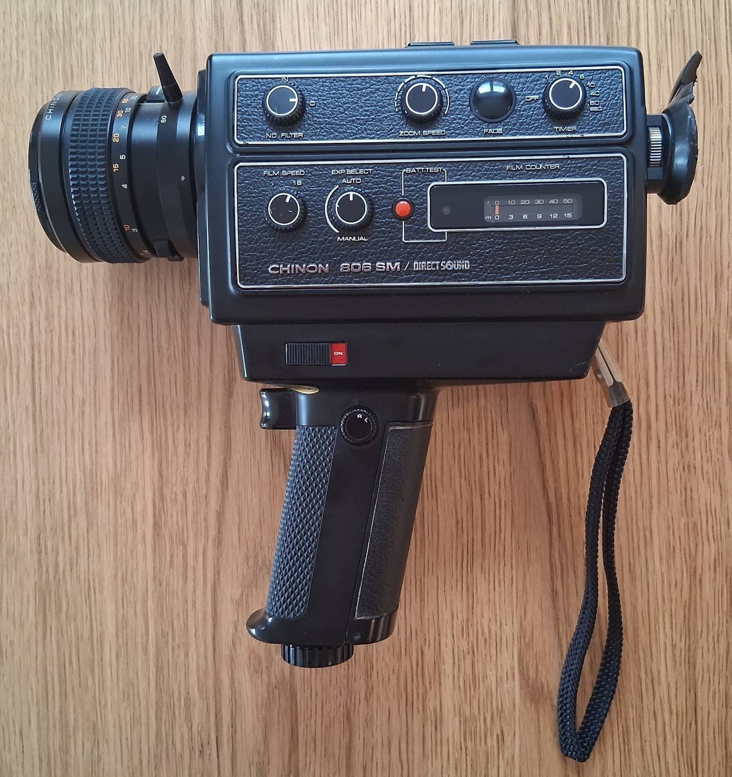 Chinon 806 SM Direct Sound – Super 8 kamera med med original tillbehör