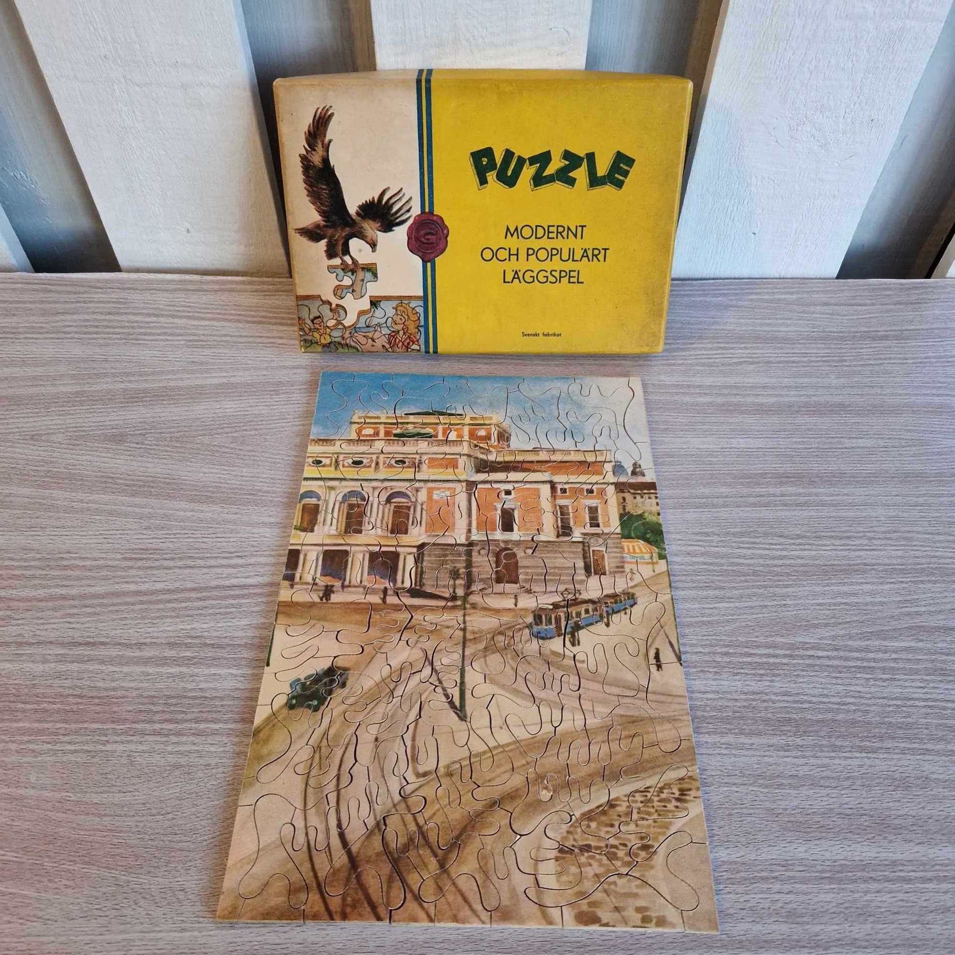 Puzzle Operan i Stockholm 200 Piece Wooden Puzzle Complete with Box