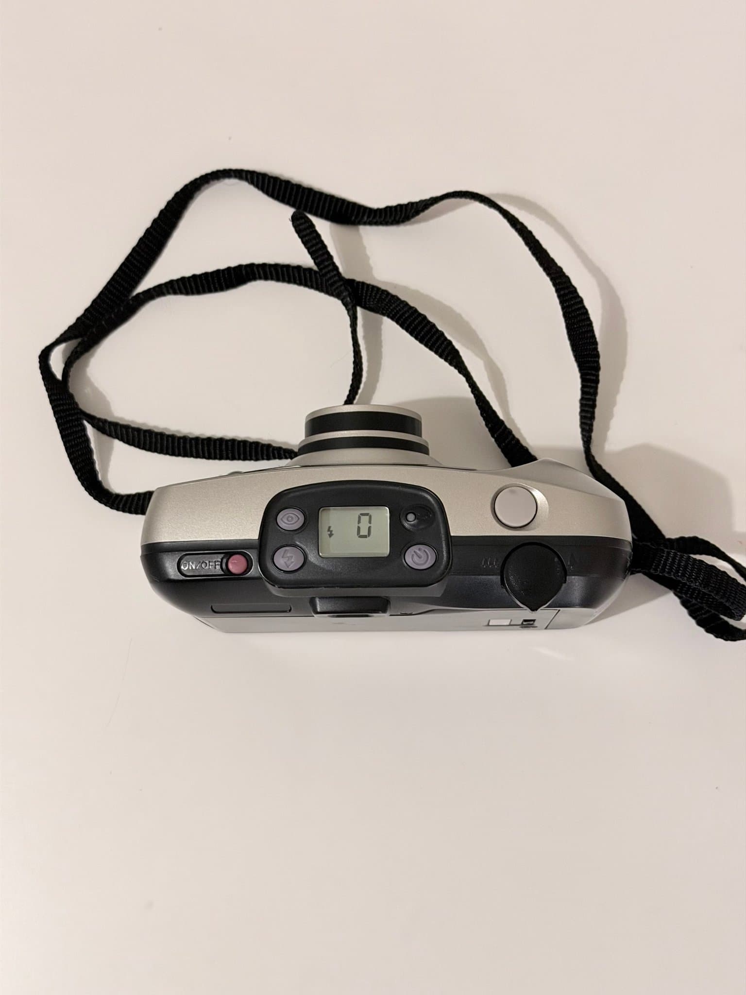 Pentax Espio 738 analog kompaktkamera – autofokus & zoom - fullt fungerande