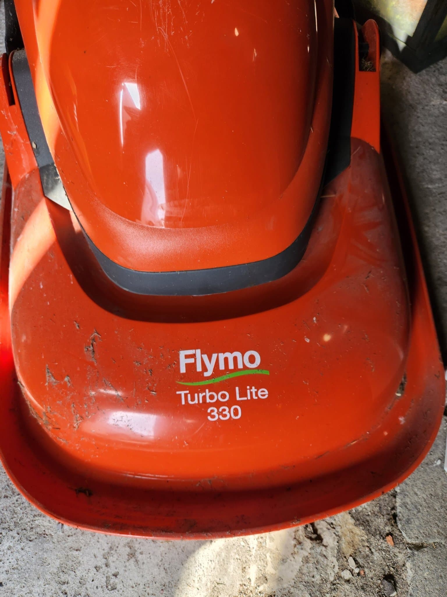 Flymo Turbo Lite 330 gräsklippare