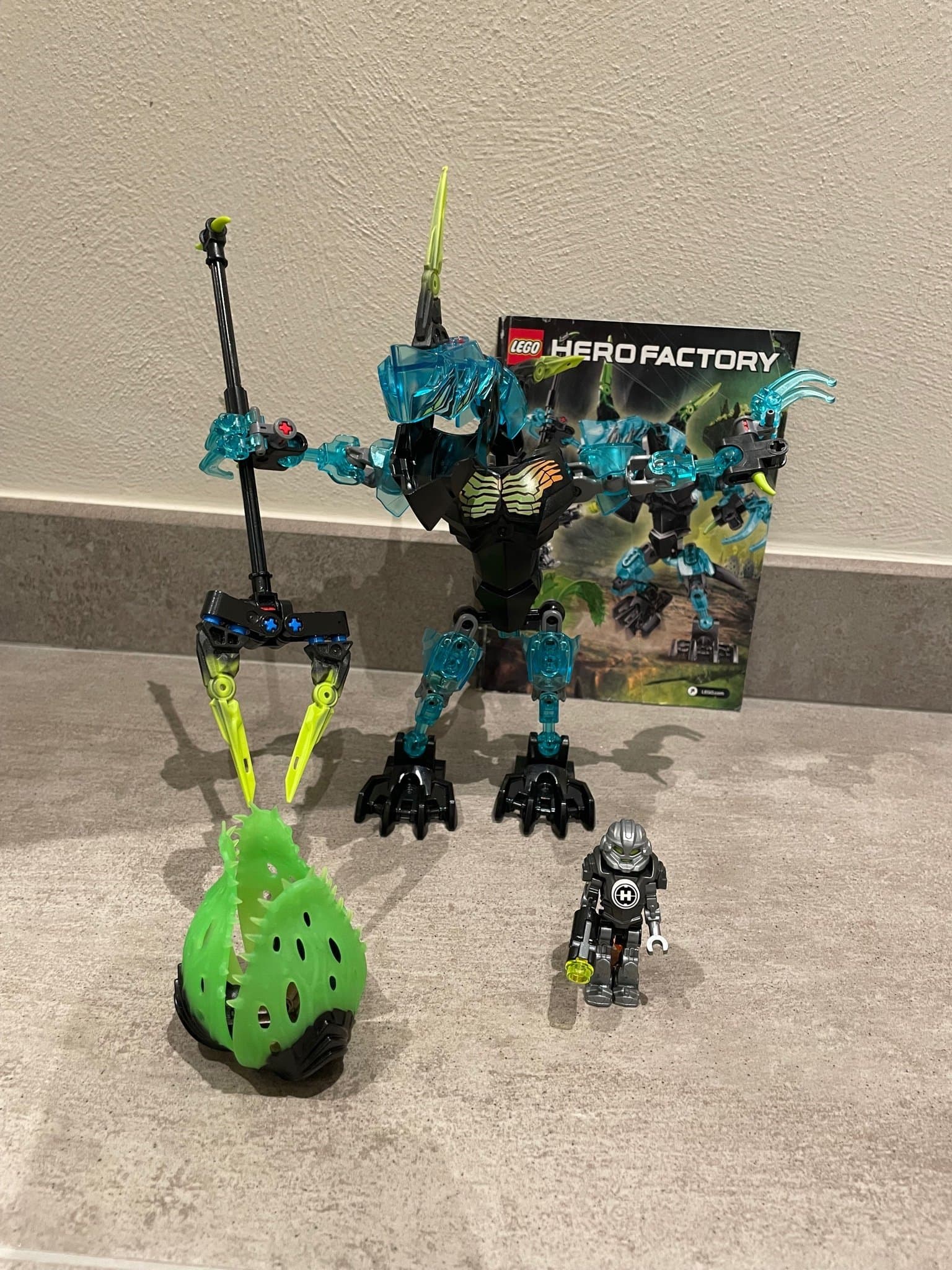 LEGO Hero Factory - CRYSTAL BEAST vs. BULK (44026)