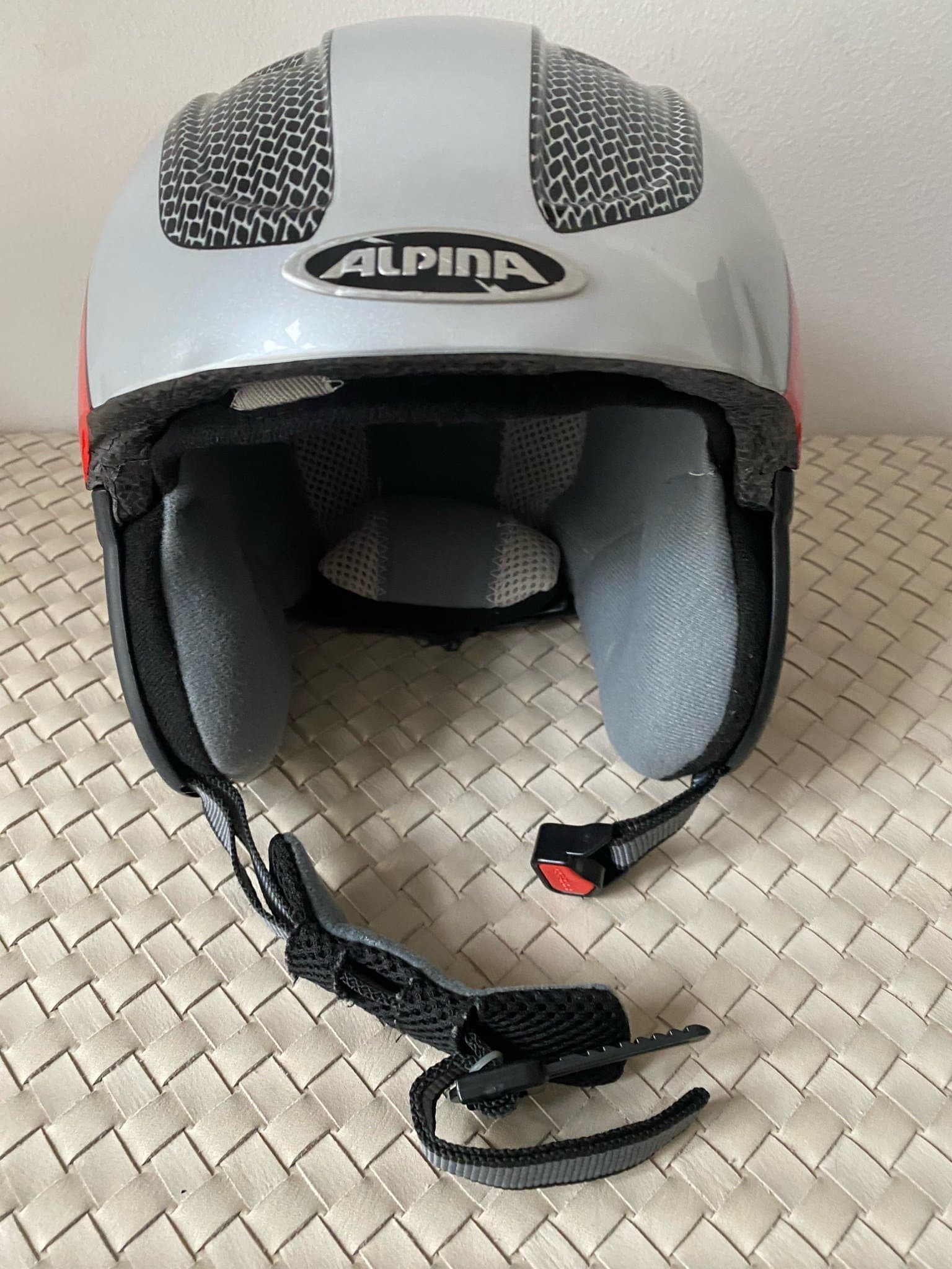 Alpina Carat Skidhjälm för barn, storlek 51-55 cm