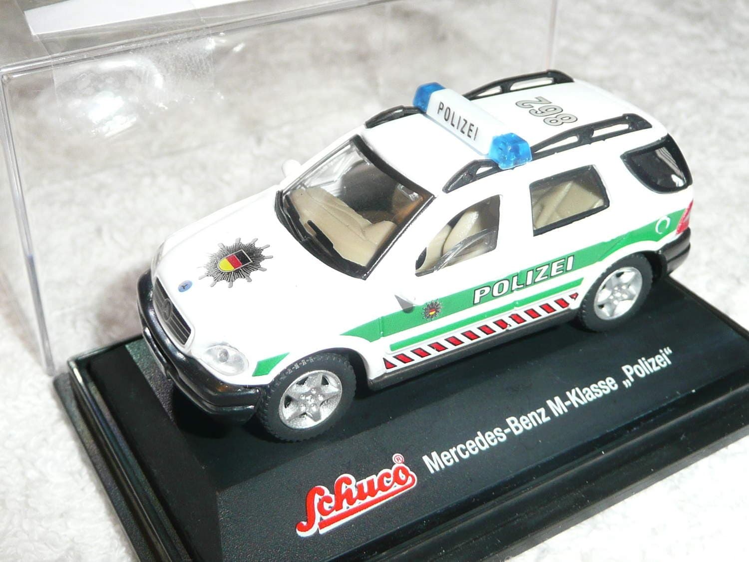 Modellbil Schuco Mercedes-Benz M-Klasse Polis