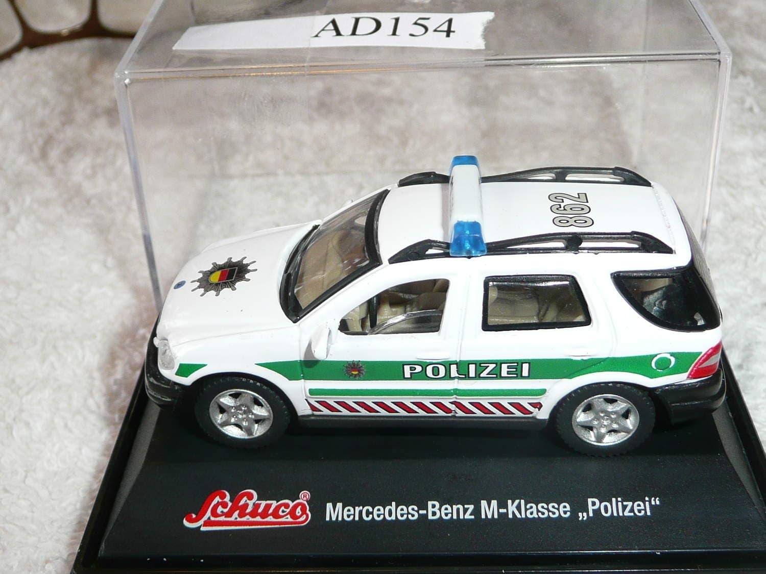 Modellbil Schuco Mercedes-Benz M-Klasse Polis