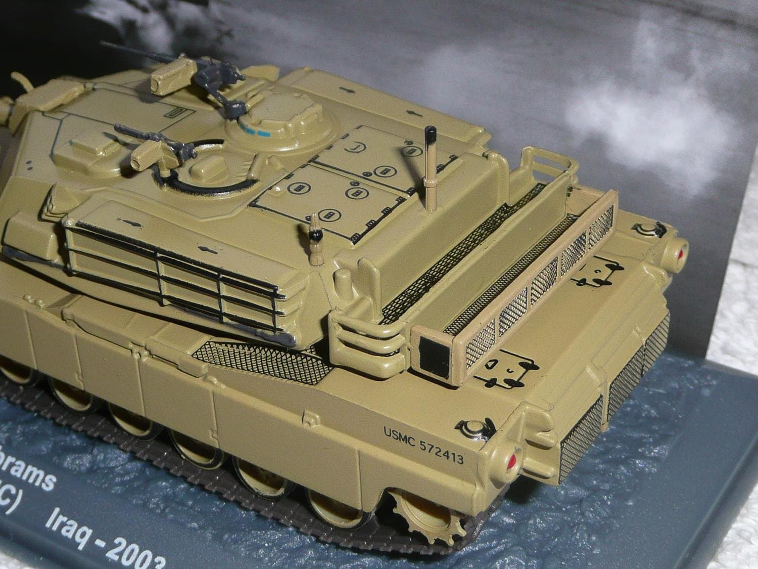 Modellbil Tank Stridsvagn USA M1A1 Abrams