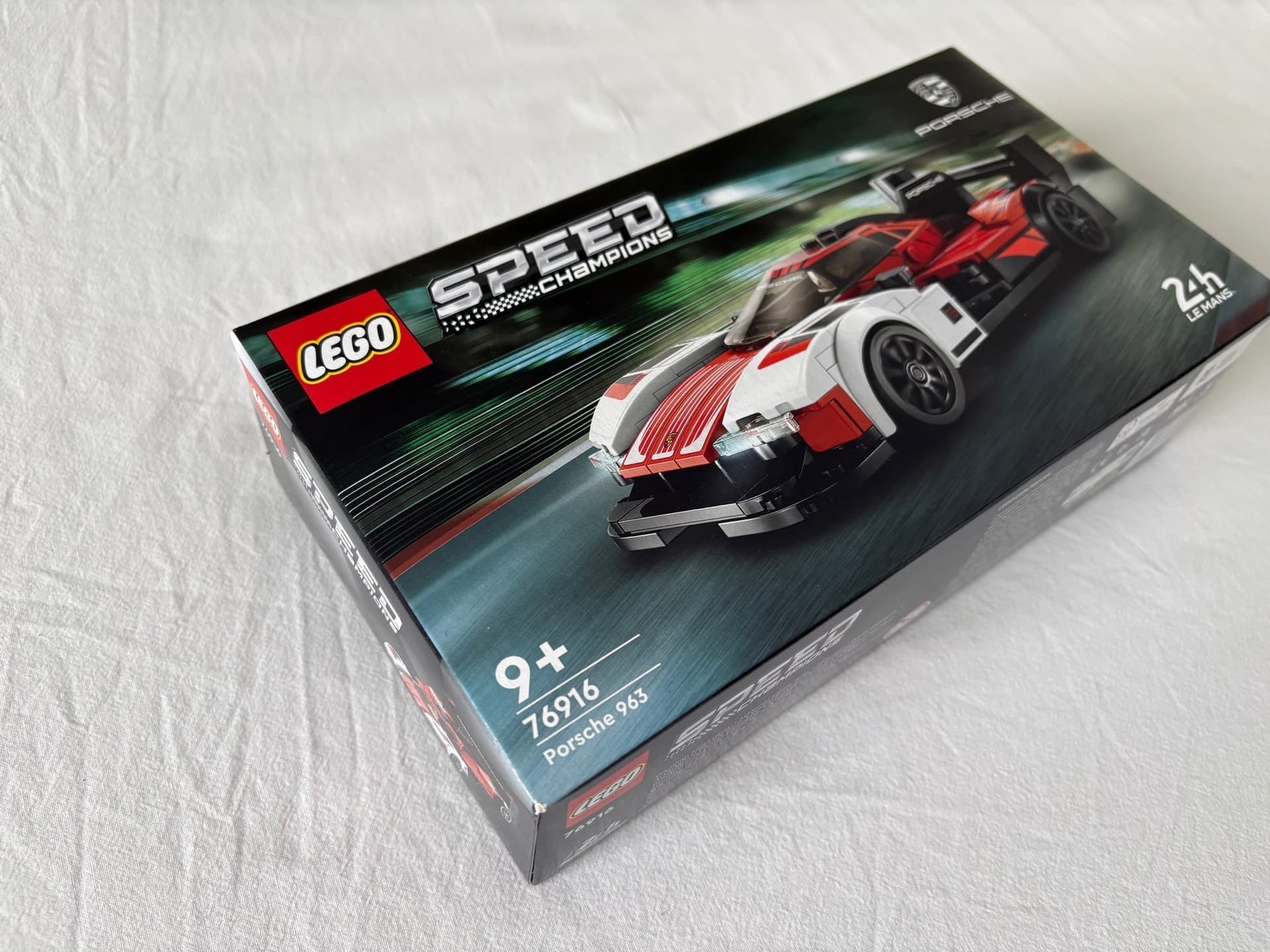 LEGO Speed Champions 76916 Porsche 963 | Oöppnad