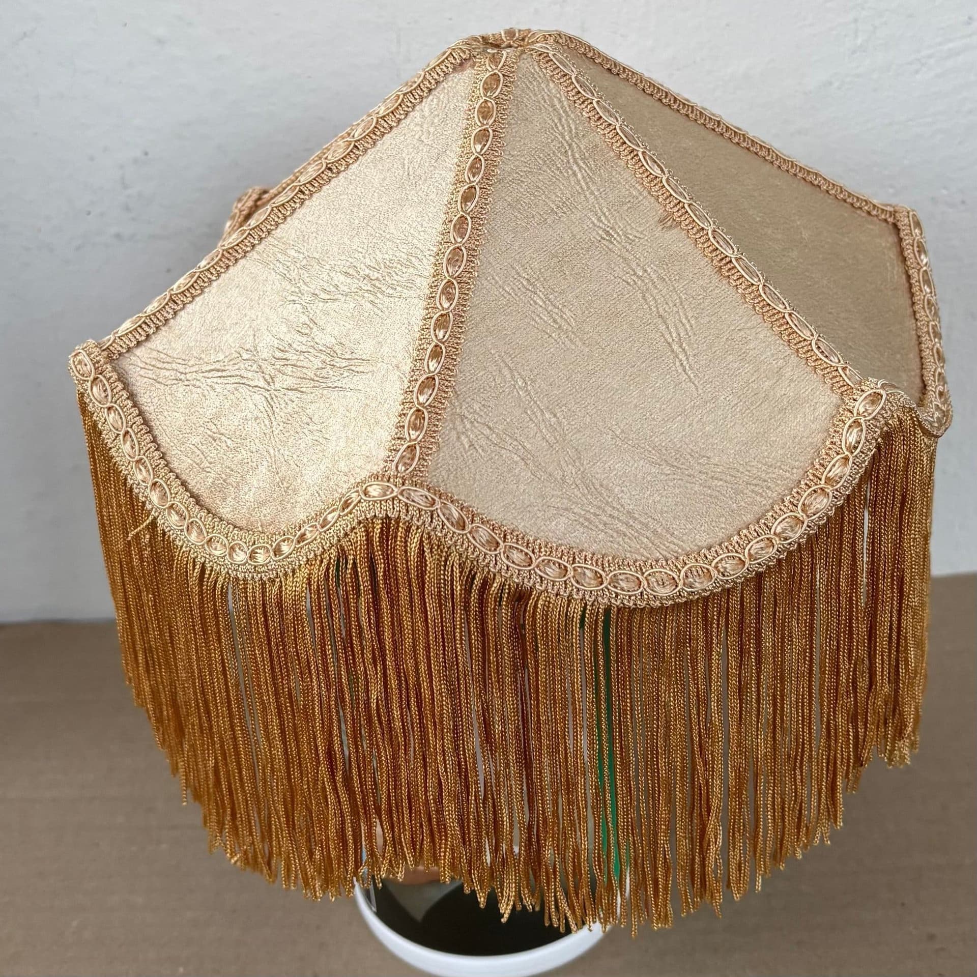 Lampskärm diameter 20 cm