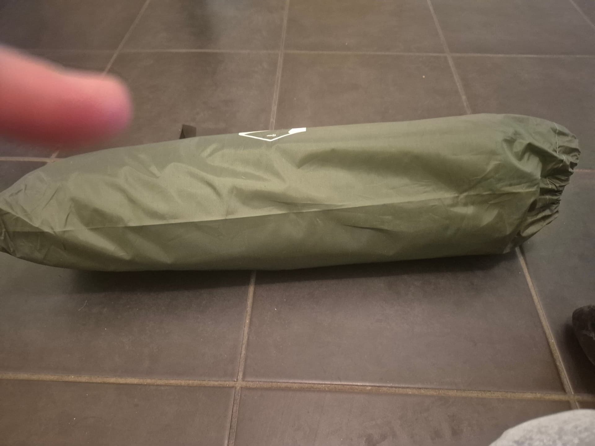 Tält i förvaringspåse helt ny. Oöppnad