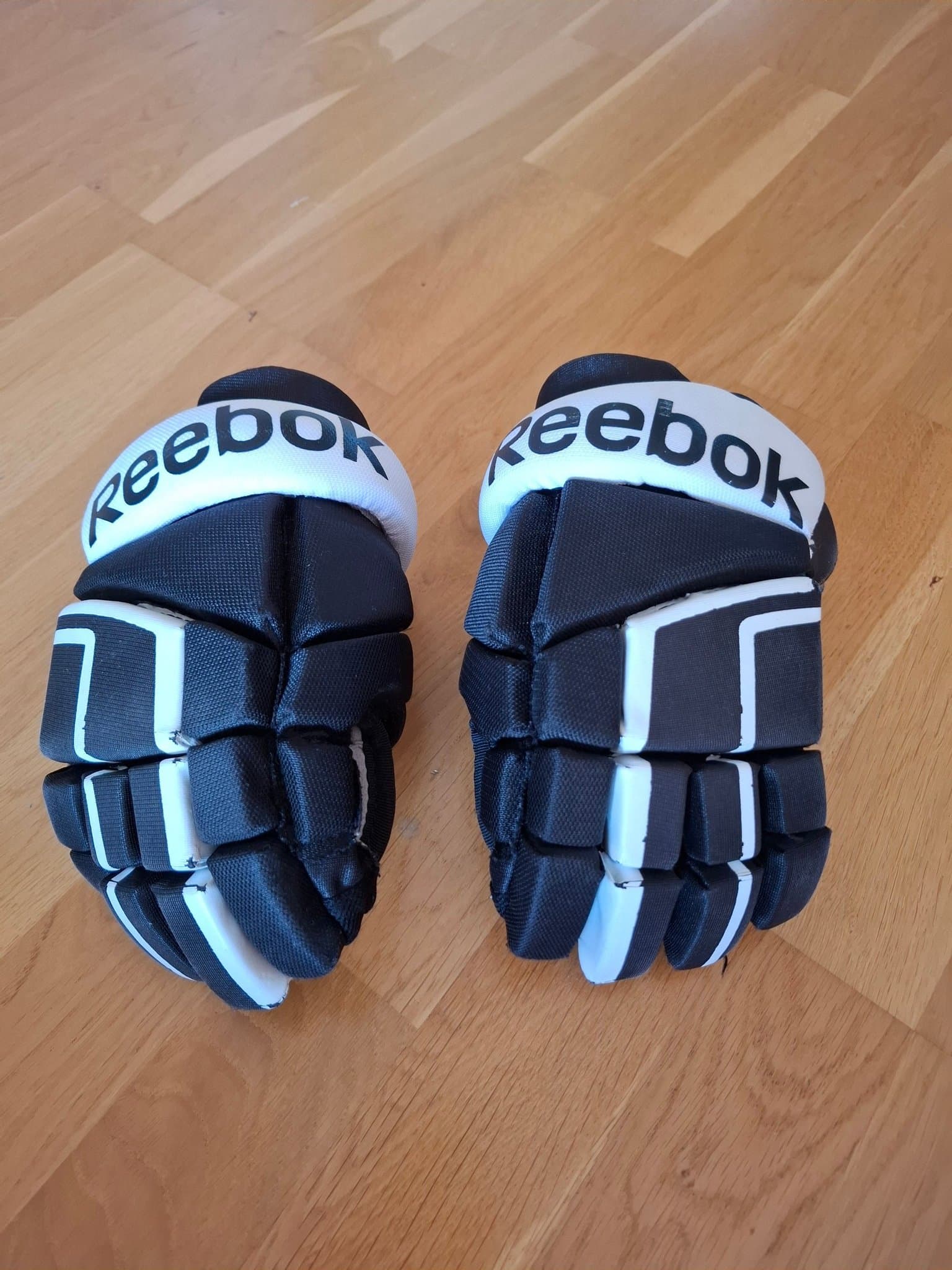 Reebok 24K Ishockeyhandskar, 28 cm/11 tum