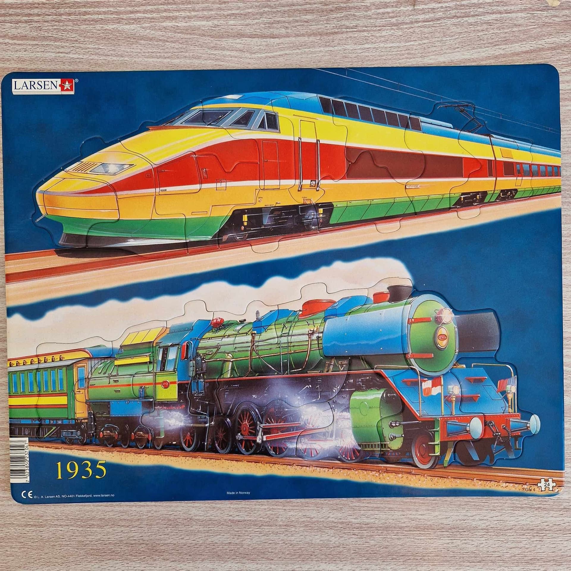 Larsen GN4 Train Puzzle 24 Pieces - Steam Locomotive High-Speed Train Norway
