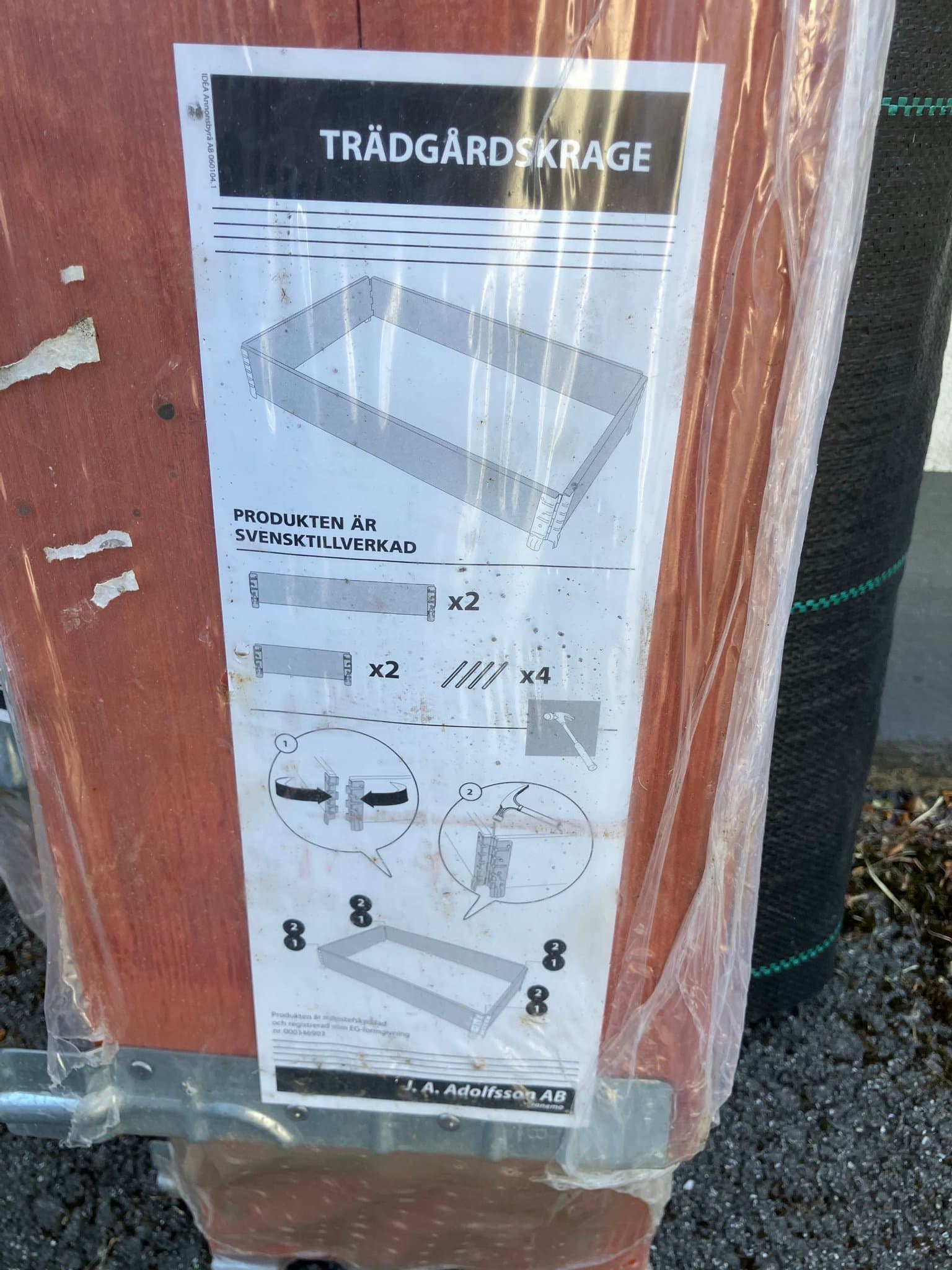 2 Rödmålade Pallkragar/Odlingskragar