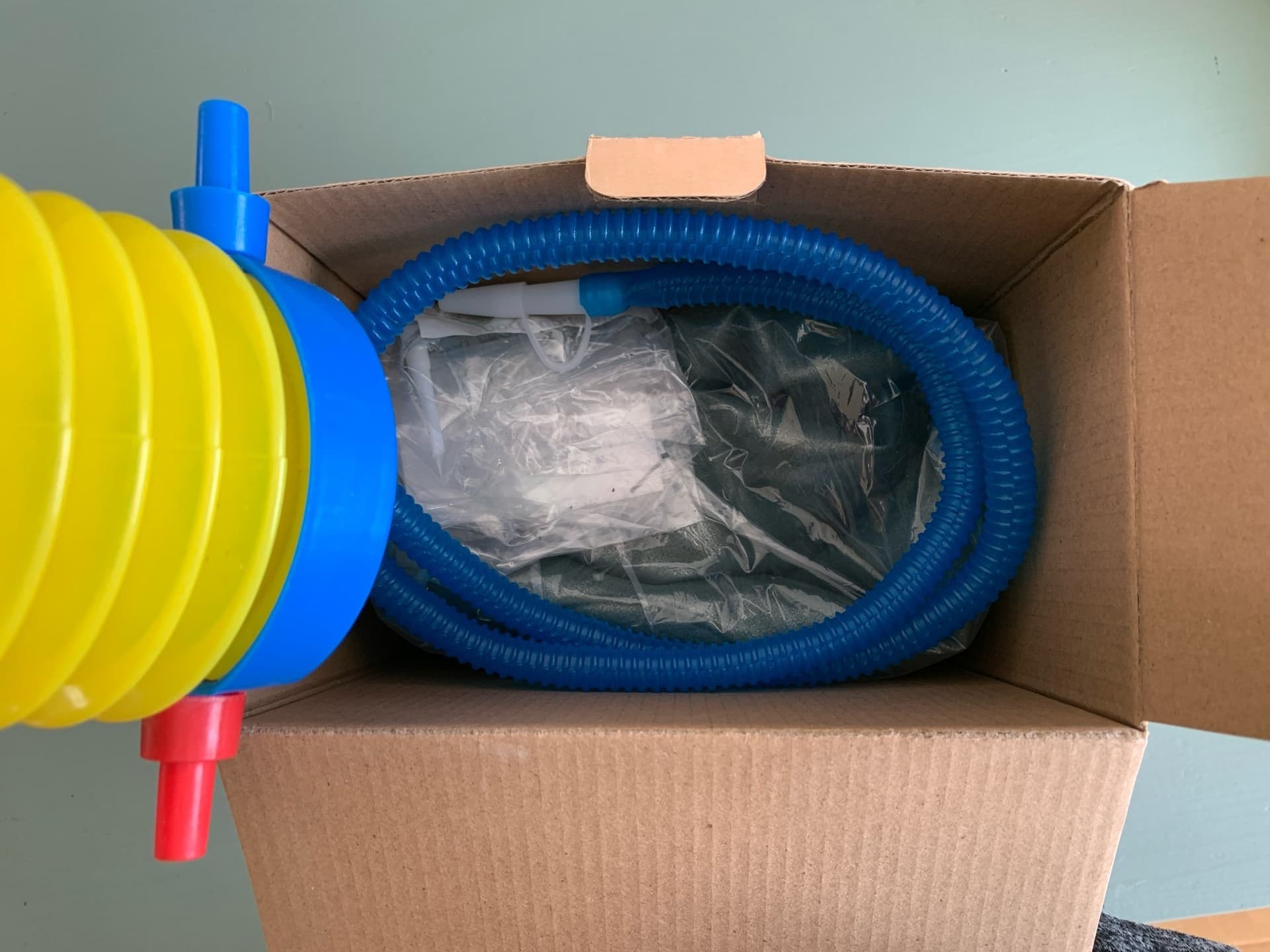 Titan Life Fitnessboll 75 cm med pump