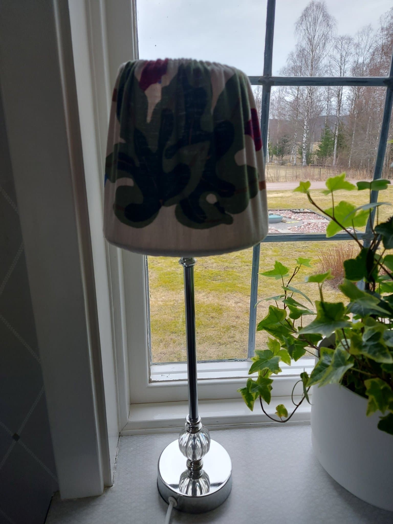 Bordslampa från Mio