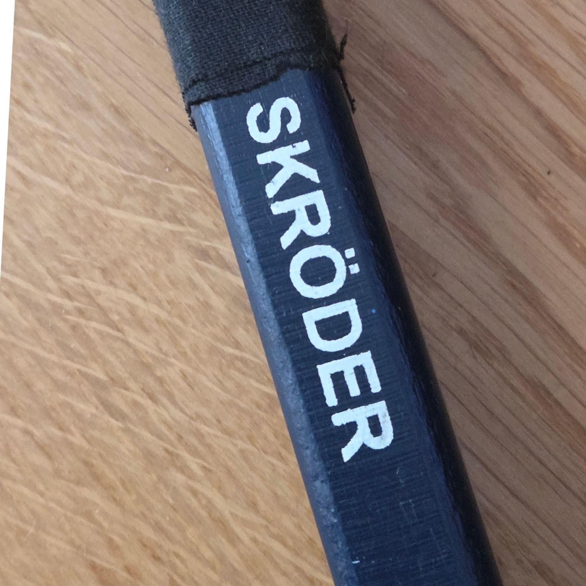 Per-Åge Skröder hockeyklubba