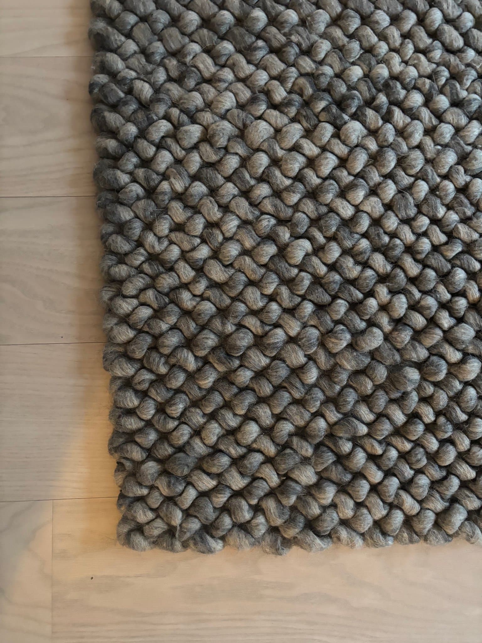 Bolia Loop matta i ull, 140x200 cm