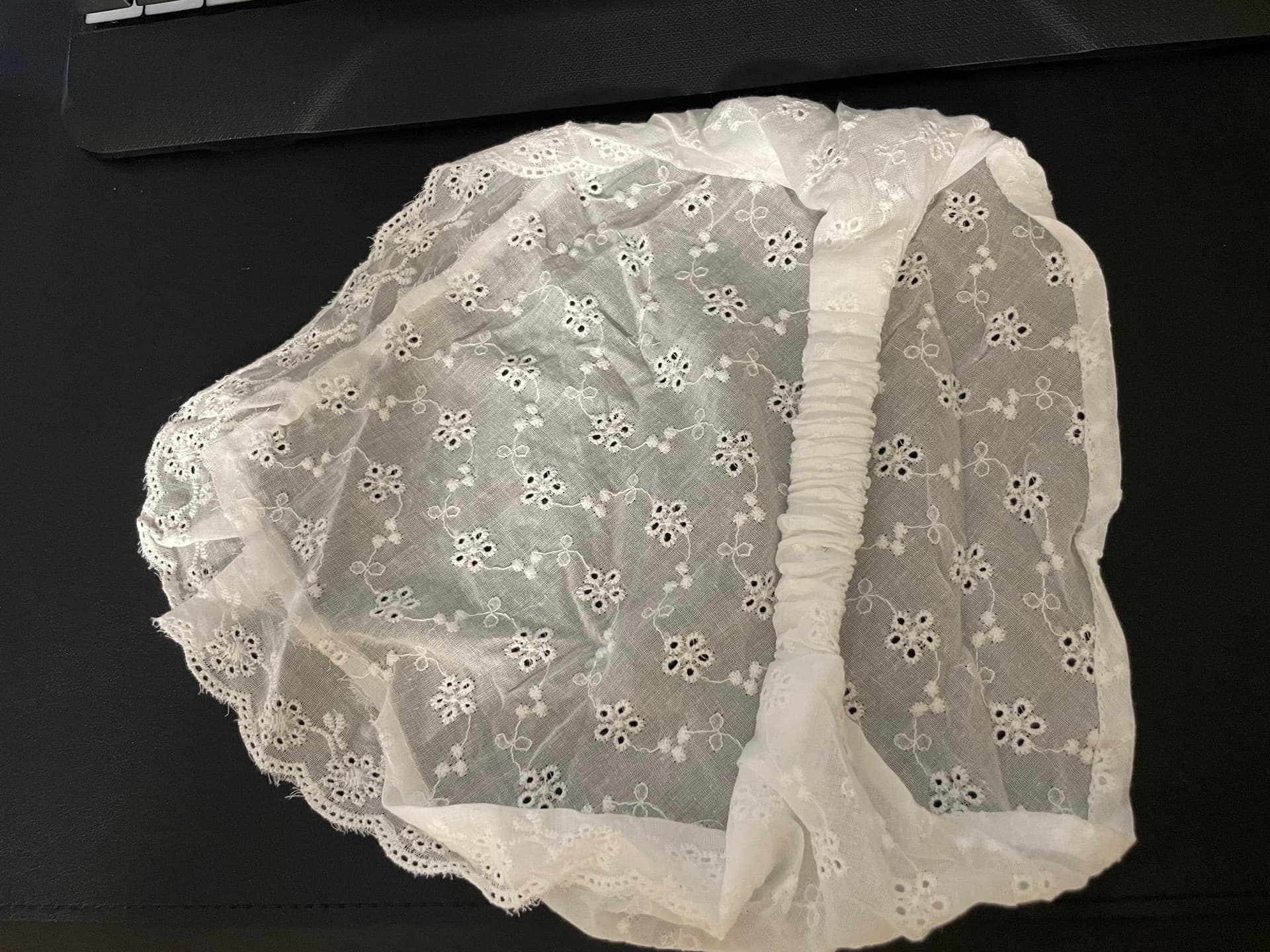 Vitt hårband