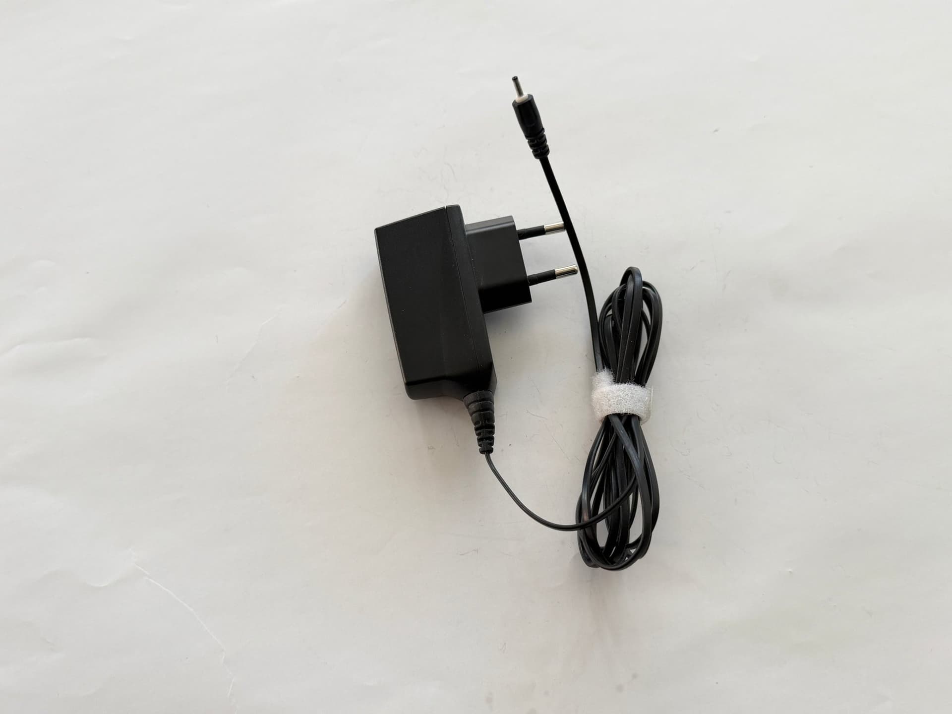 Nokia AC-8E Telefonladdare