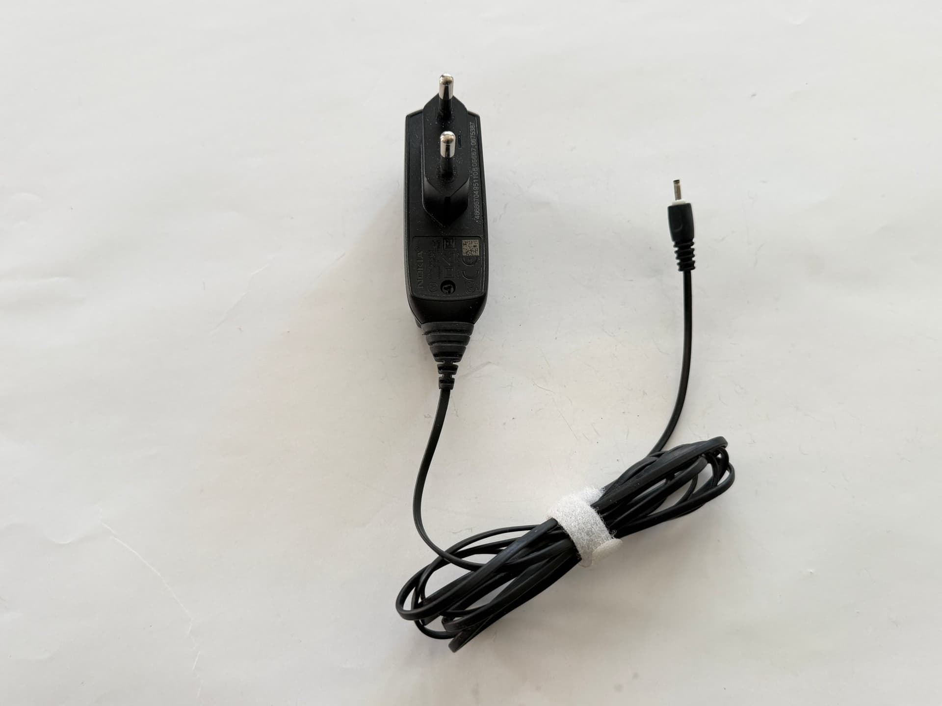 Nokia AC-8E Telefonladdare