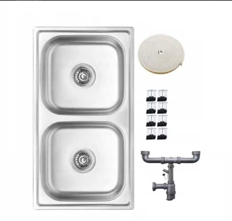 Kuchinox dubbel diskho 78×43 cm i rostfritt stål – modern och praktisk design
