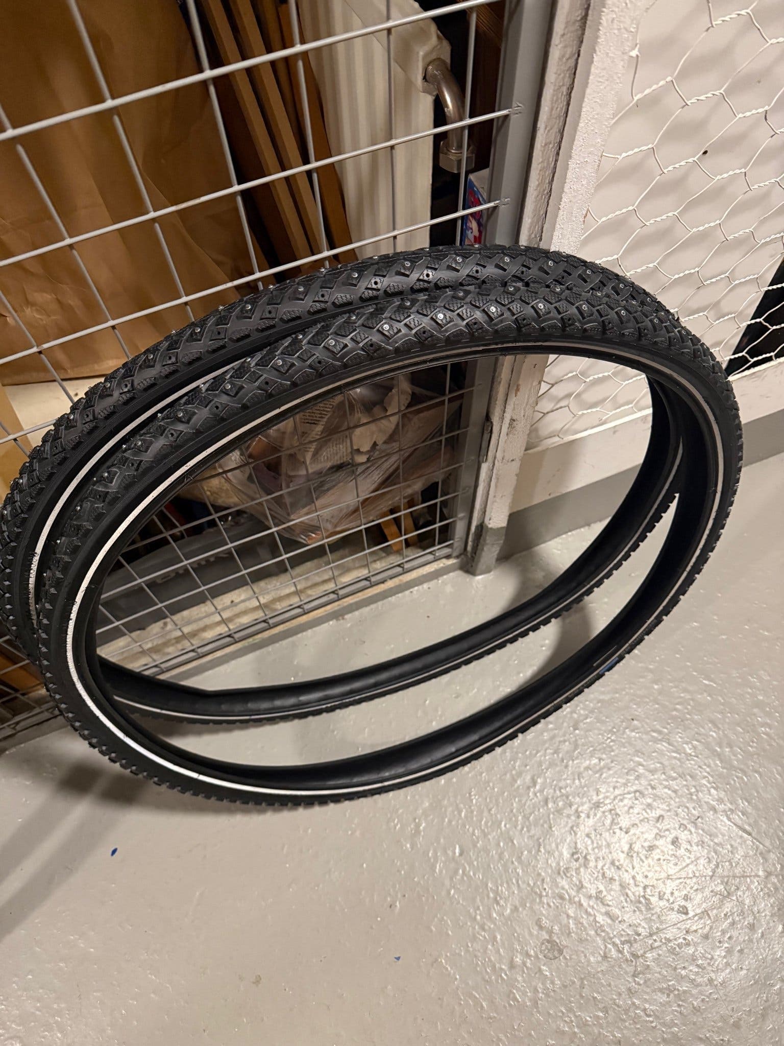 Schwalbe Active Winter Cykeldäck 28 tum