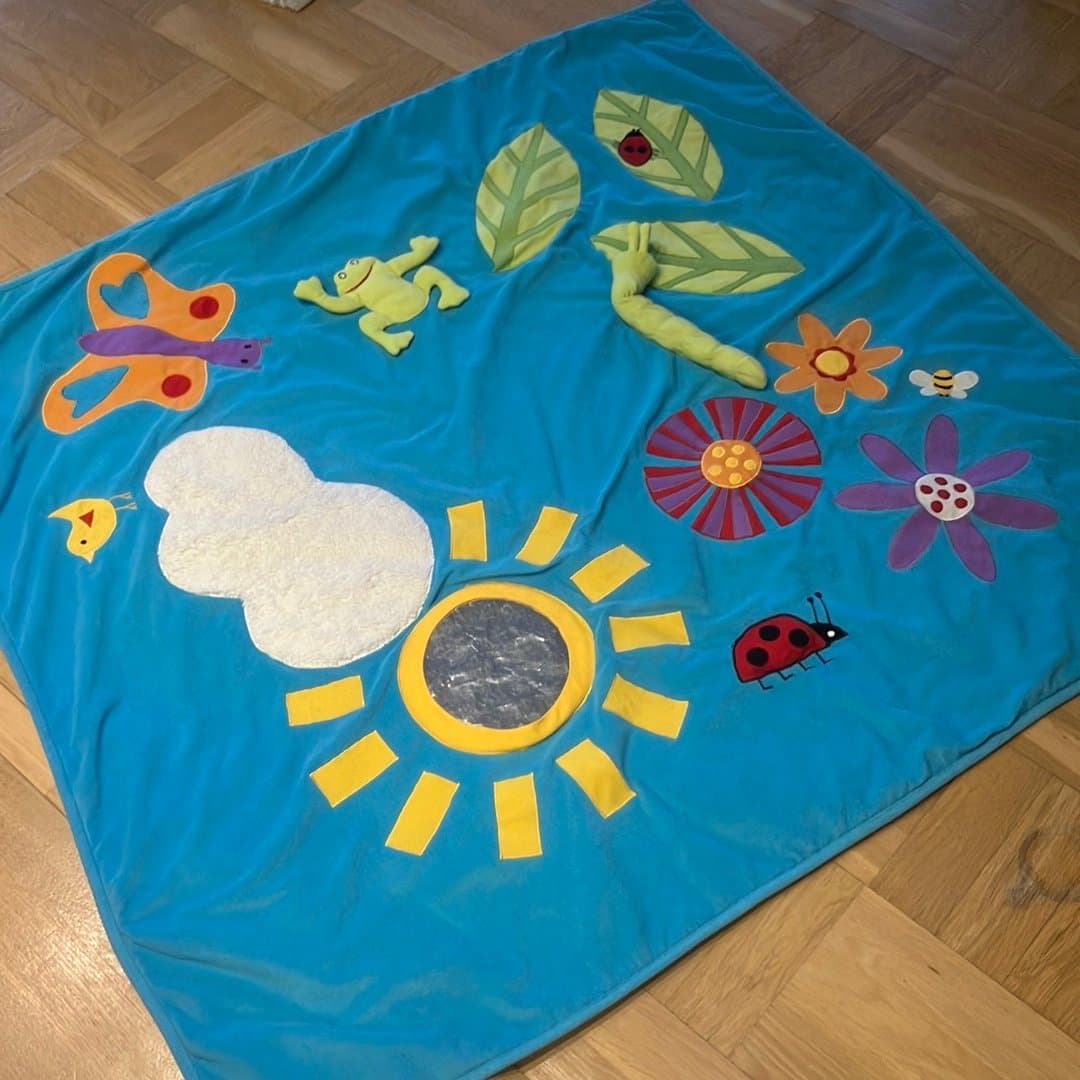 IKEA Lekfilt med djur och naturmotiv