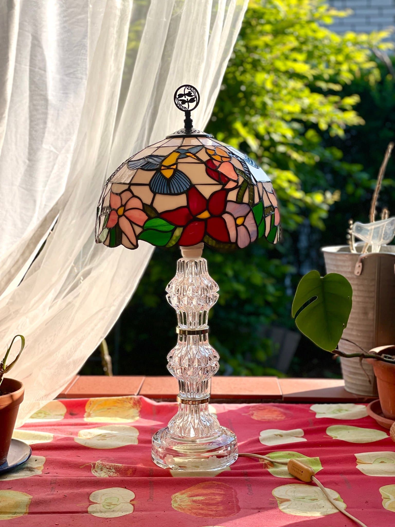 KOSTA HANDSLIPAD KRISTALLLAMPA | Kristall | Blommotiv | 1988 | Art Nouveau
