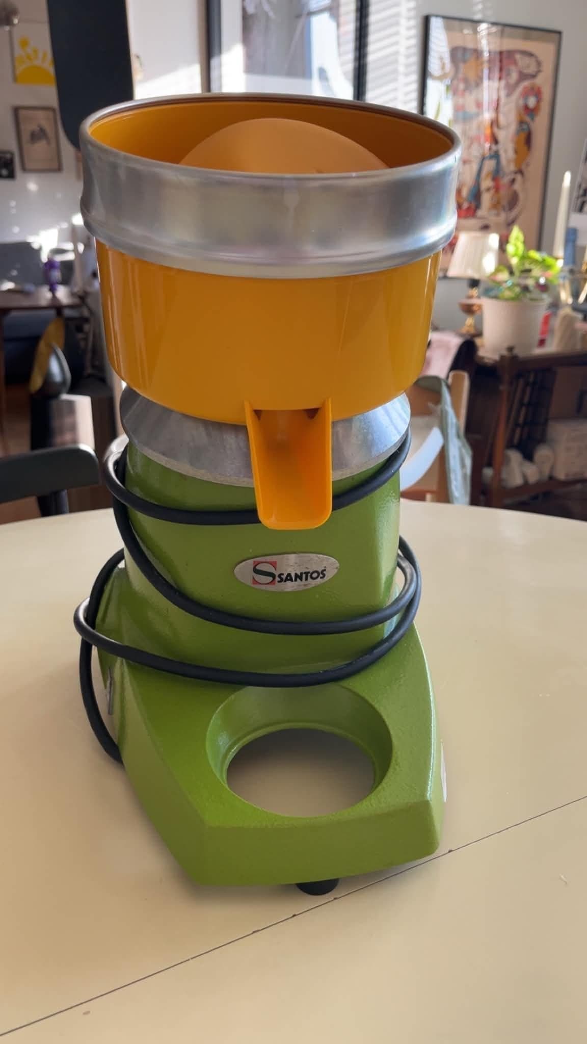 Juicepress, santos