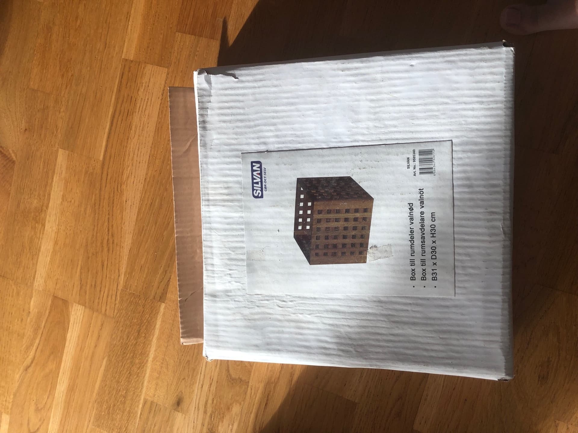 SILVAN Box till rumsavdelare valnöt