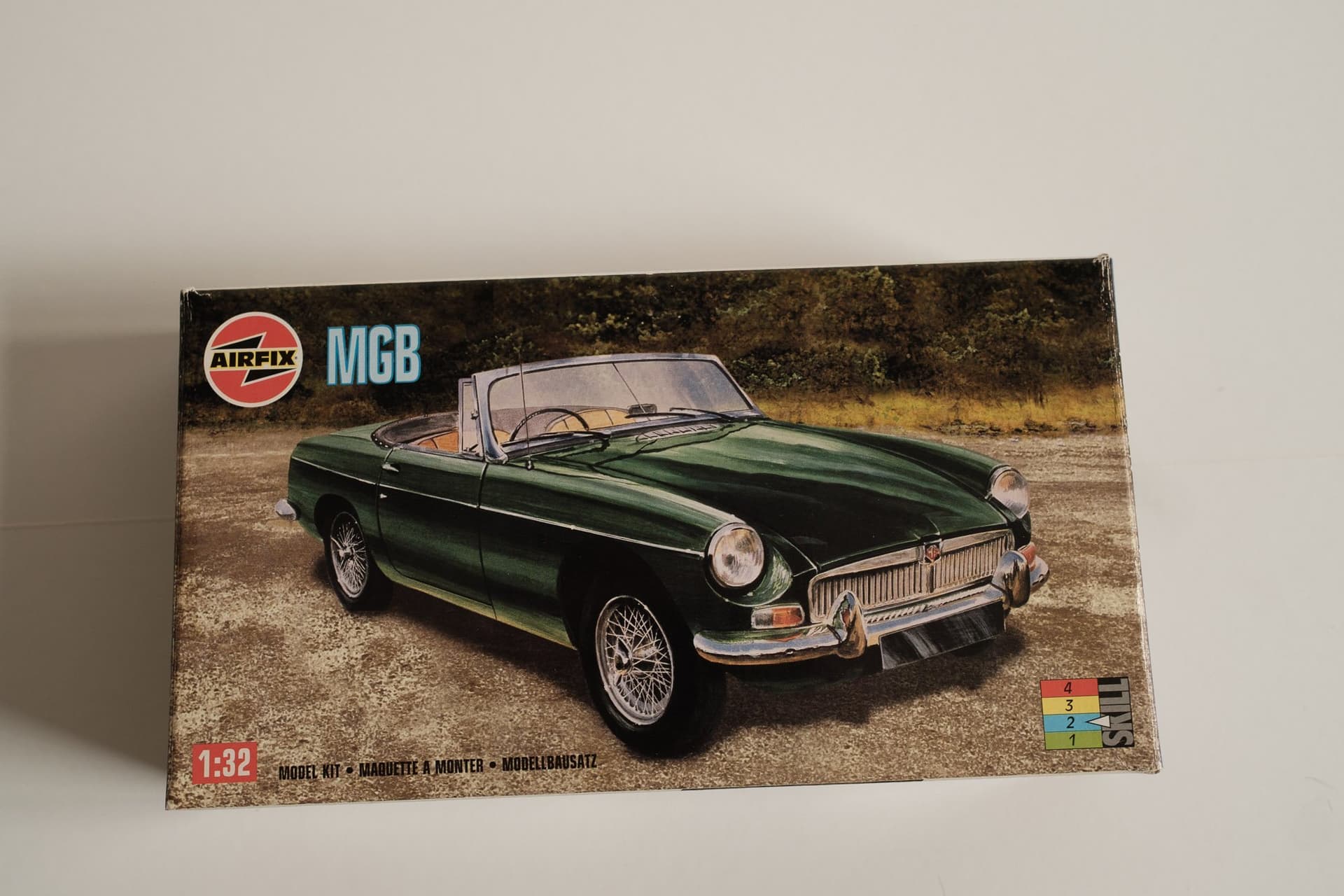 Airfix MGB modellbil 1:32