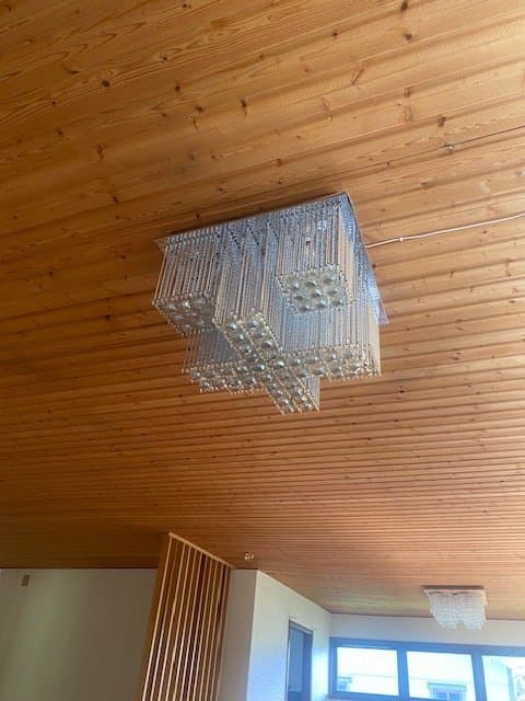 Stor lyxig kristallplafond / taklampa i krom med glasstavar