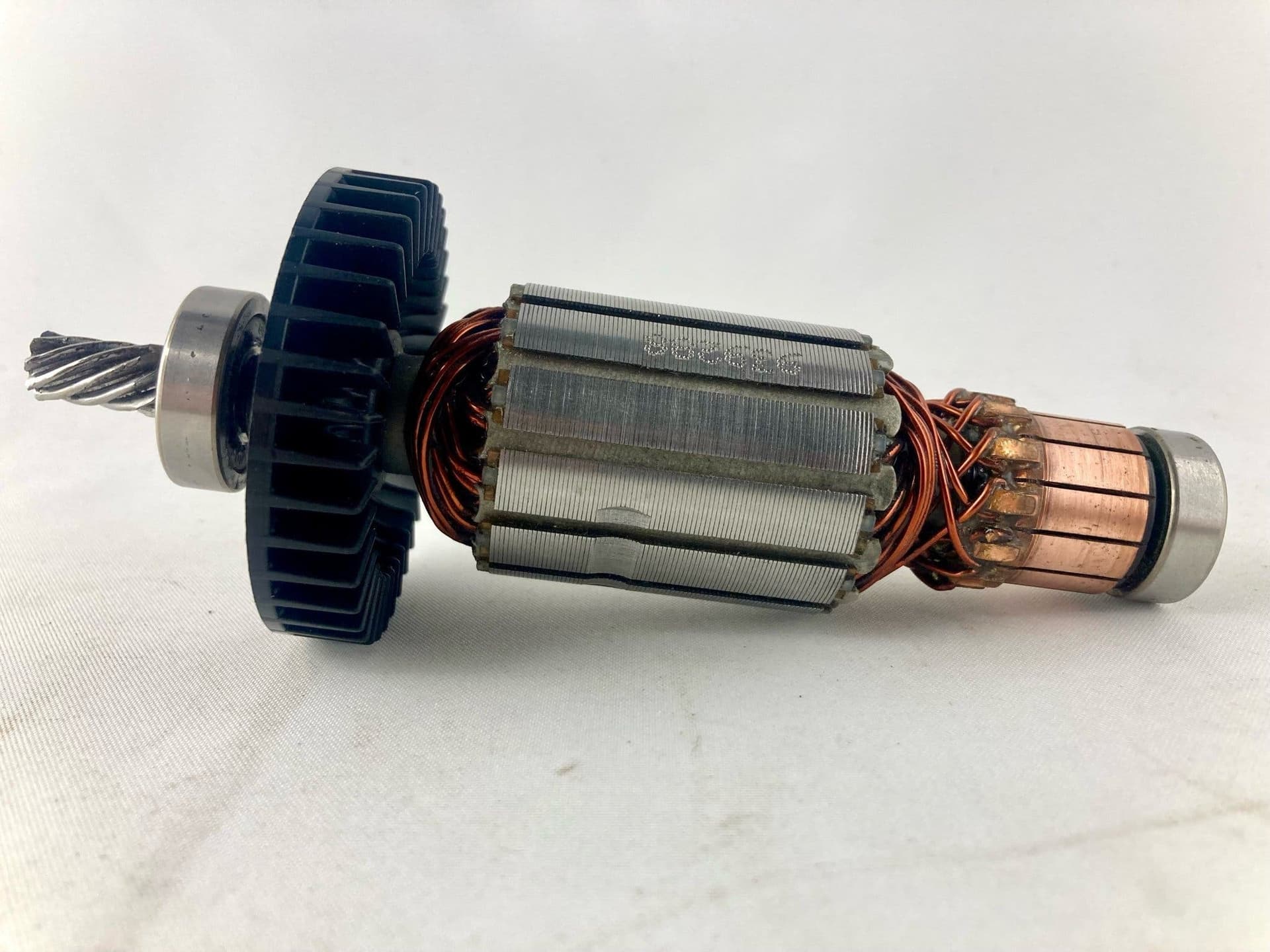 Makita DHS630 Armature / Rotor – Original – Reservdel Cirkelsåg