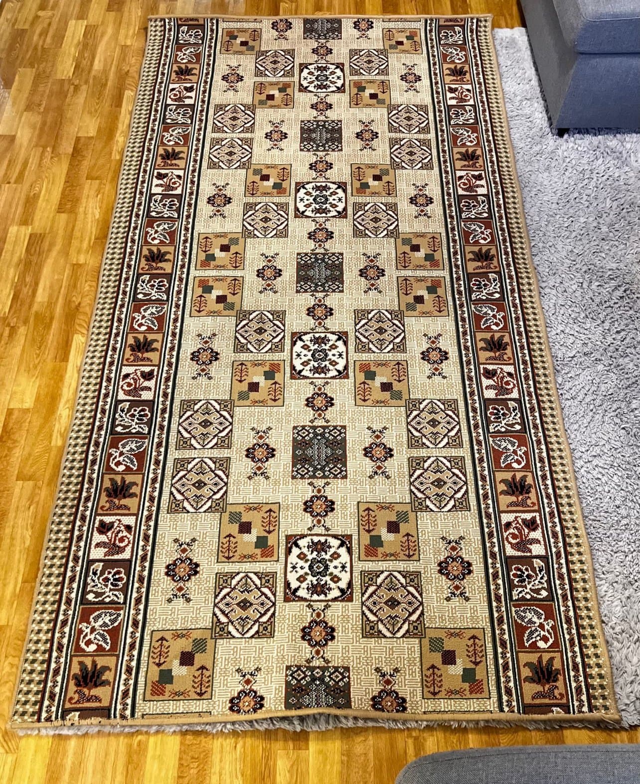 Persisk matta från Iran – 125 × 200 cm