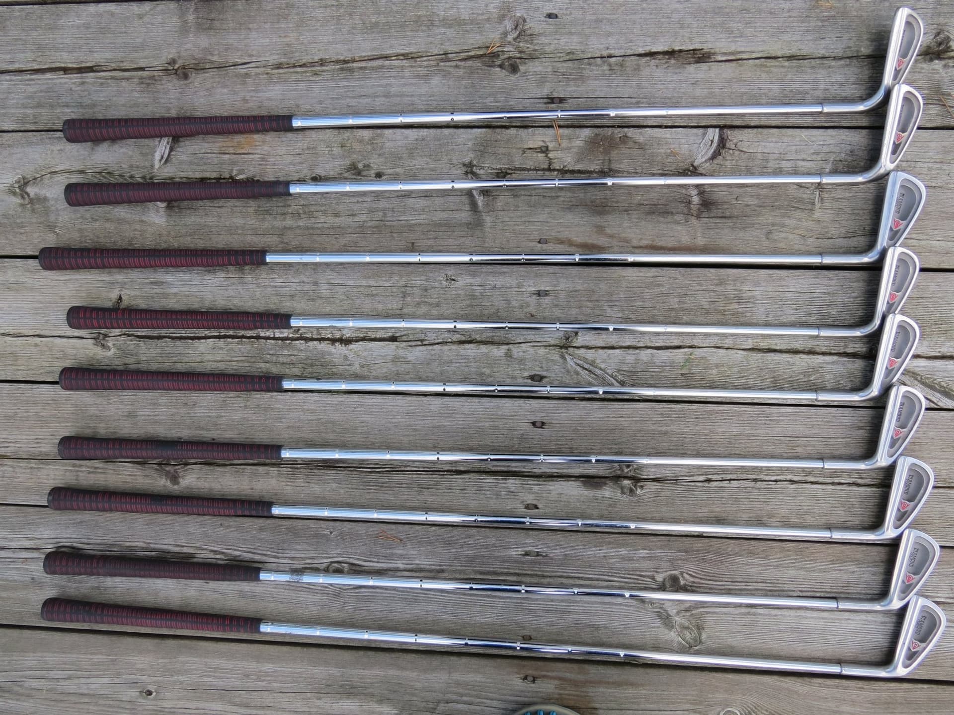 Dunlop Diamond 9st järn golfklubbor- Komplett Järn Set