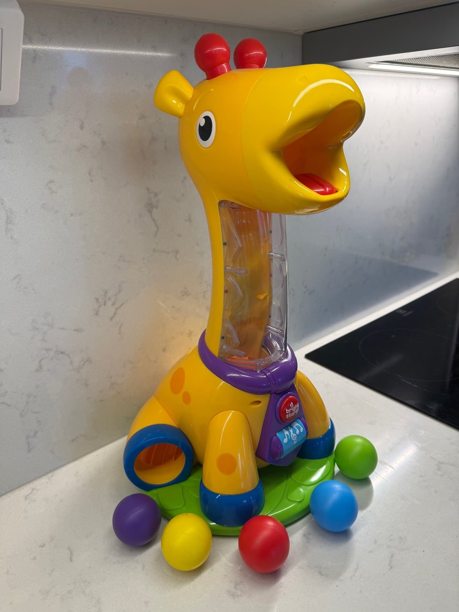 Bright Starts Giggling Gourmet Giraff med bollar