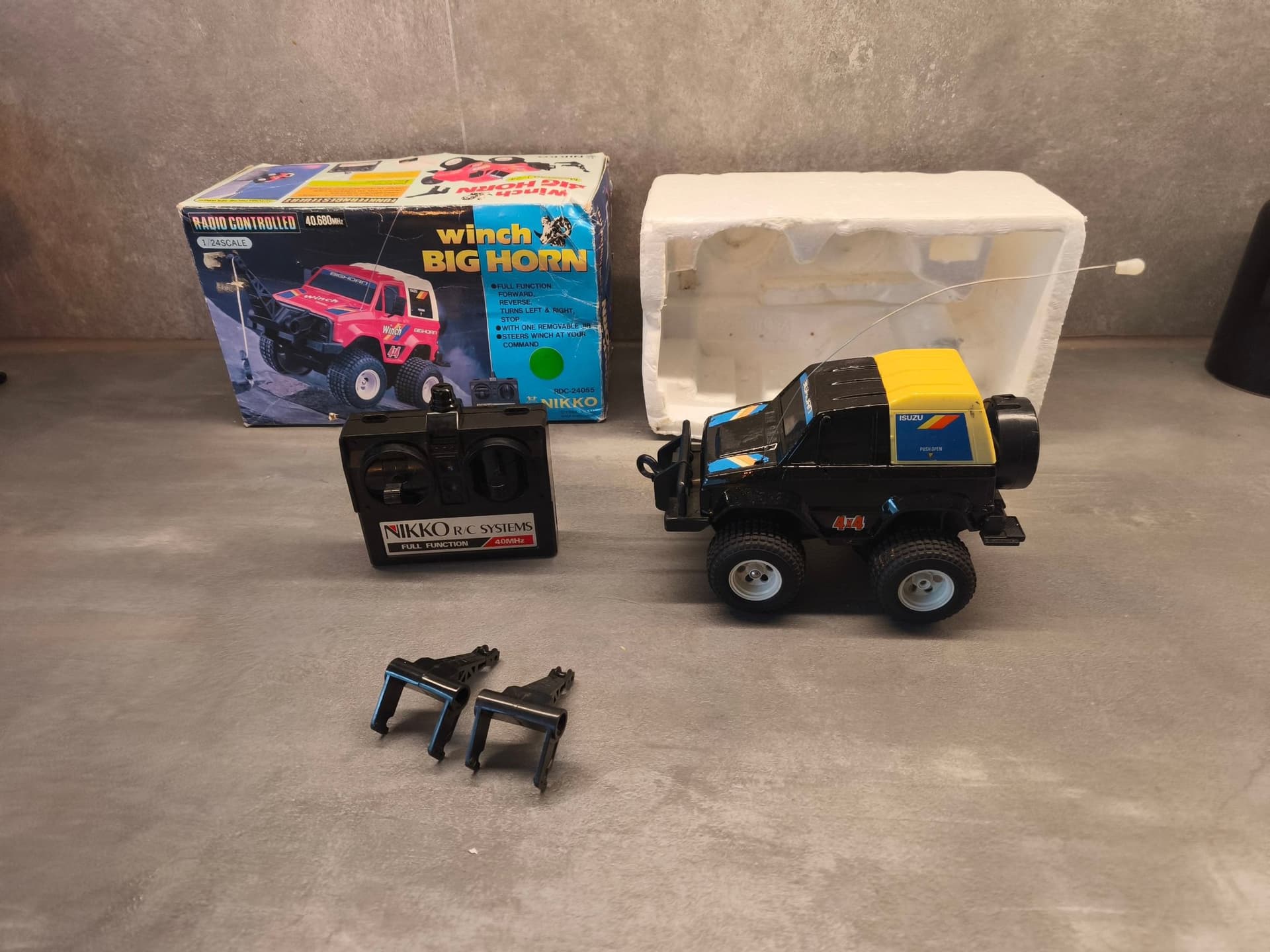 Nikko Winch Big Horn Radiostyrd Bil 1:24